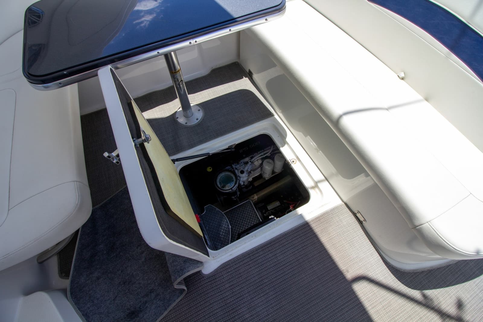 2016 Formula 40 Performance Cruiser - Photo 44