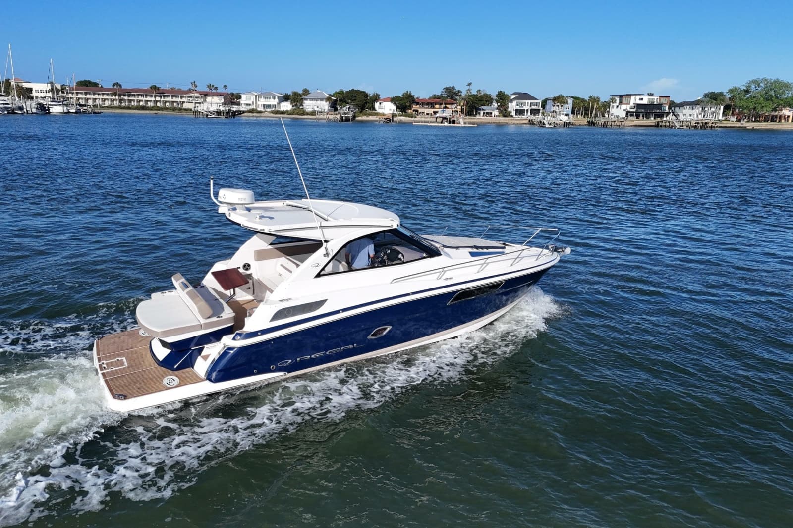 2016 Regal 35 Sport Coupe - Photo 67