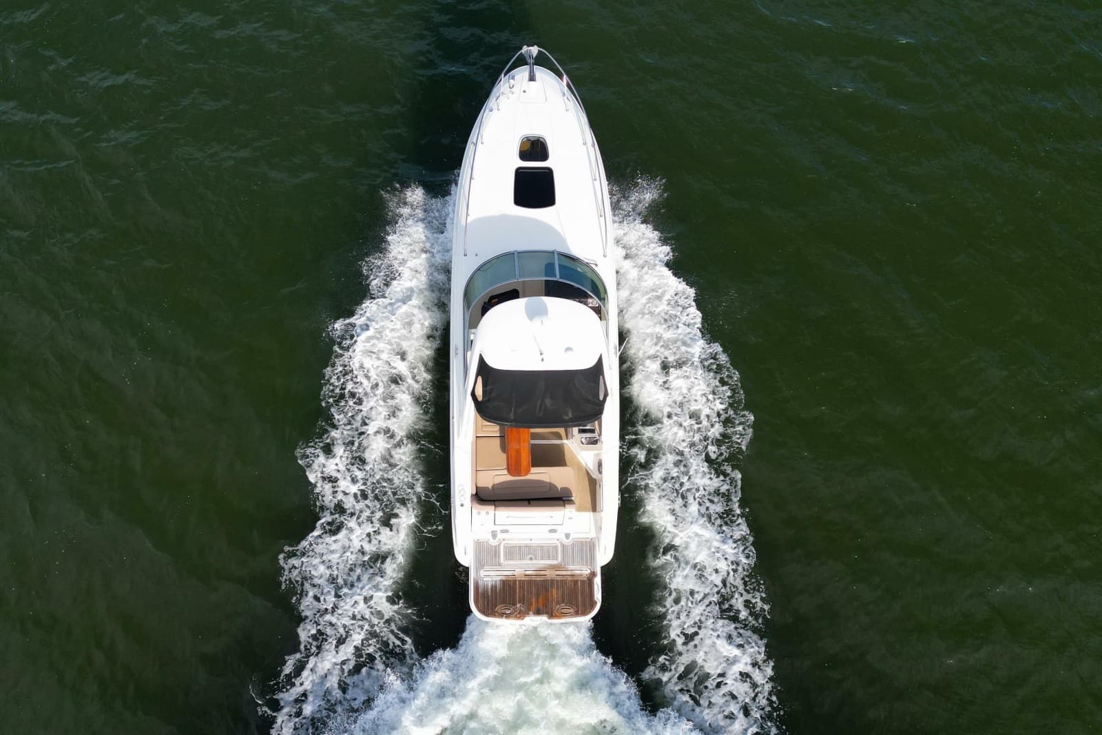 2016 Sea Ray Sundancer 310 - Photo 8