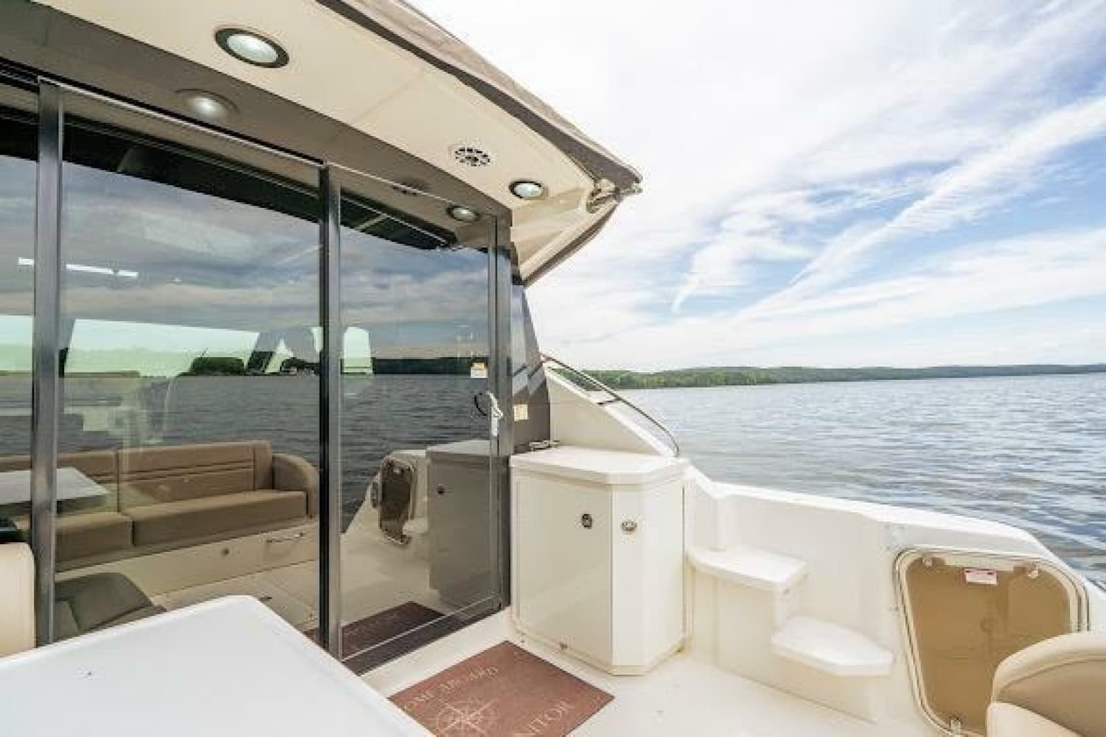 2016 Sea Ray Sundancer 510 - Photo 23