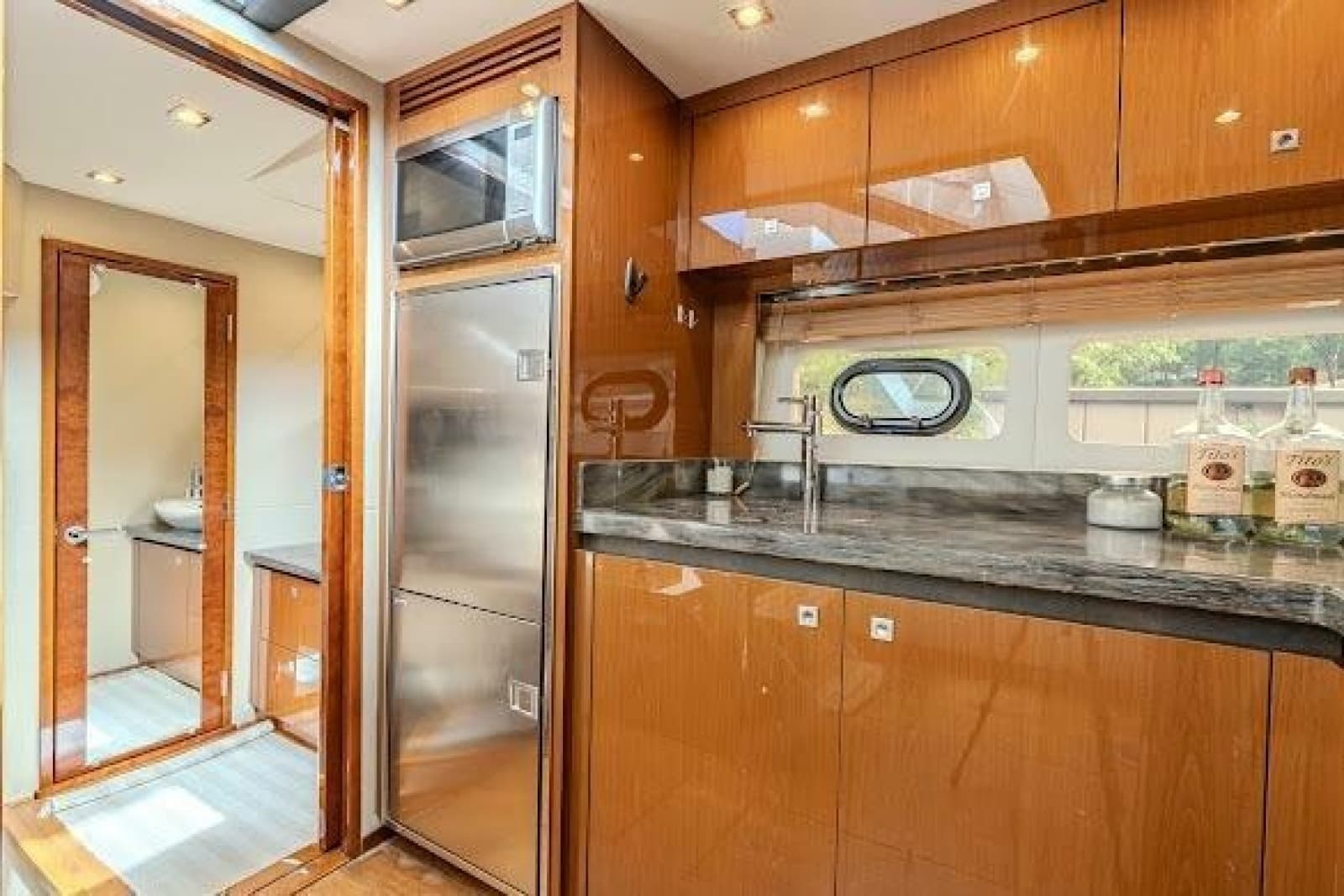 2016 Sea Ray Sundancer 510 - Photo 45