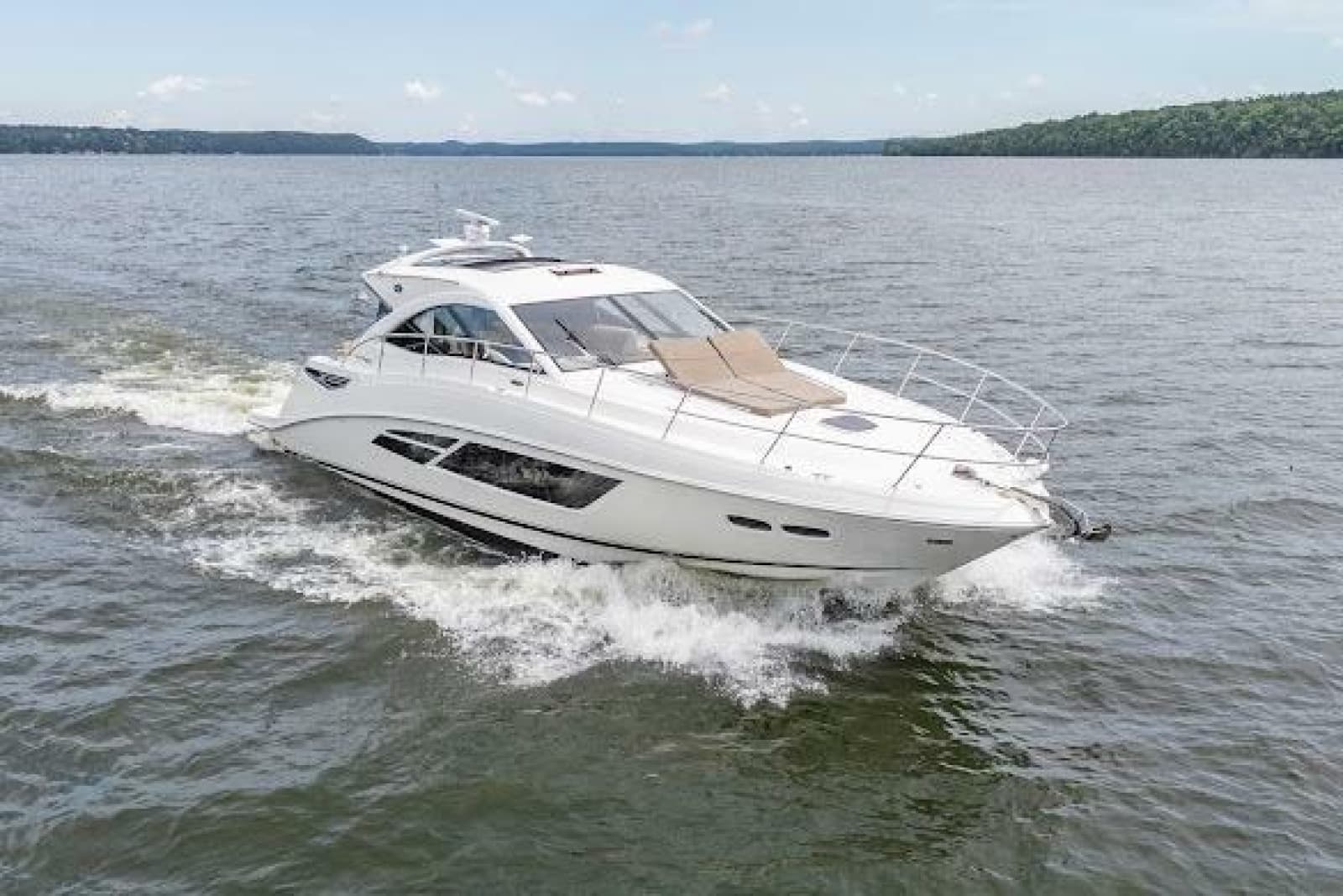 2016 Sea Ray Sundancer 510 - Photo 1
