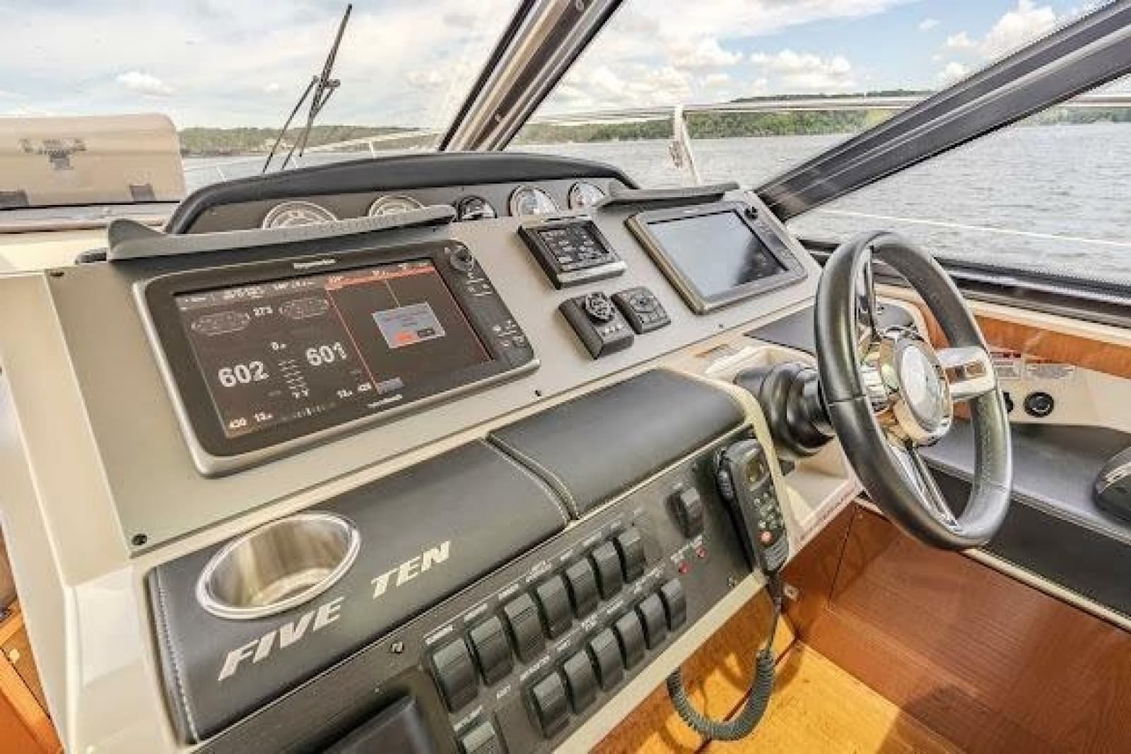 2016 Sea Ray Sundancer 510 - Photo 27
