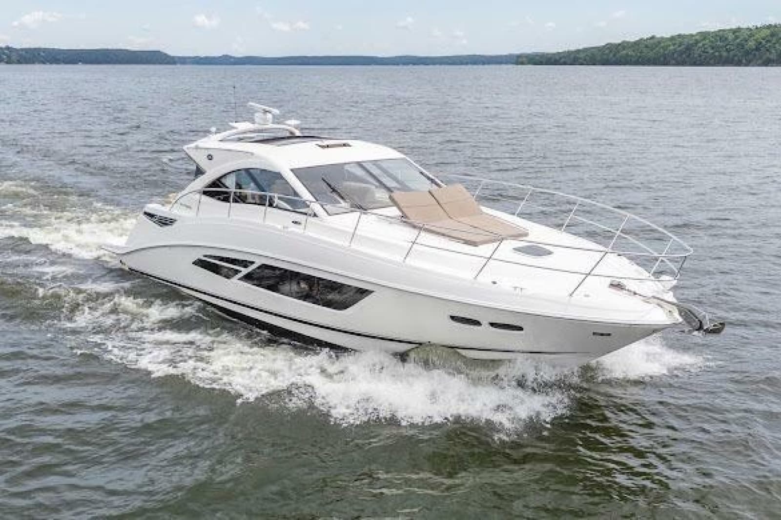2016 Sea Ray Sundancer 510 - Photo 10