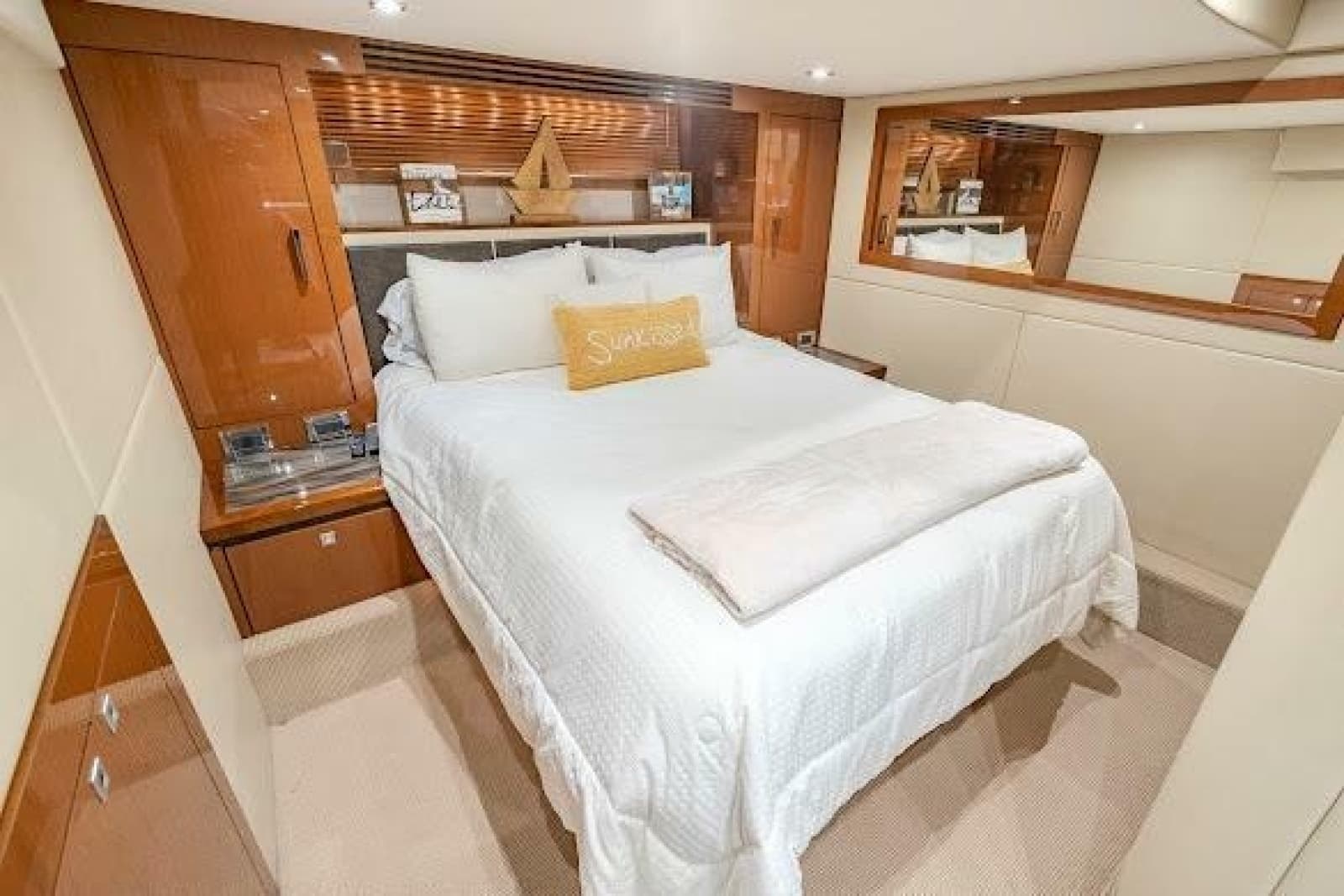 2016 Sea Ray Sundancer 510 - Photo 31