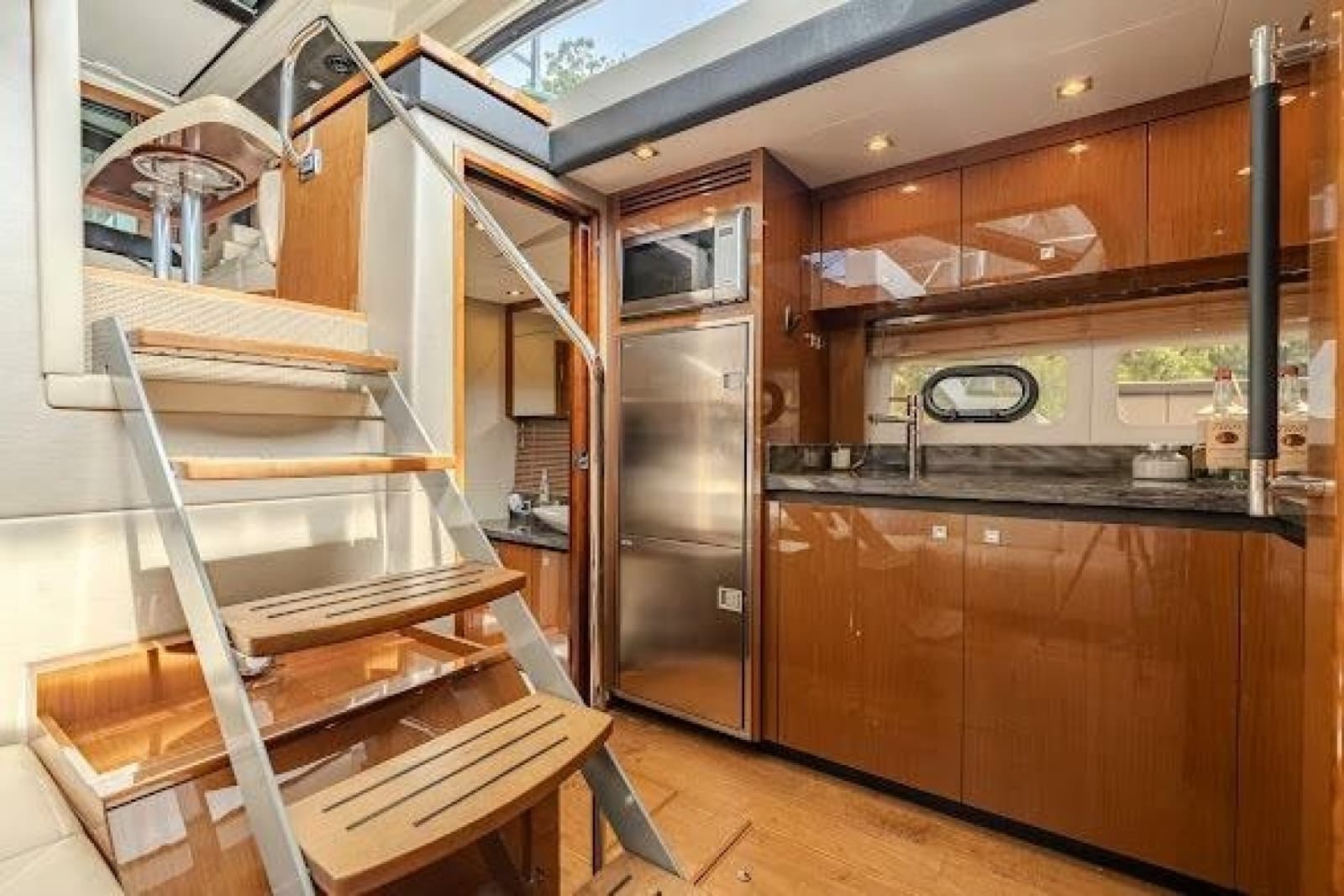 2016 Sea Ray Sundancer 510 - Photo 47