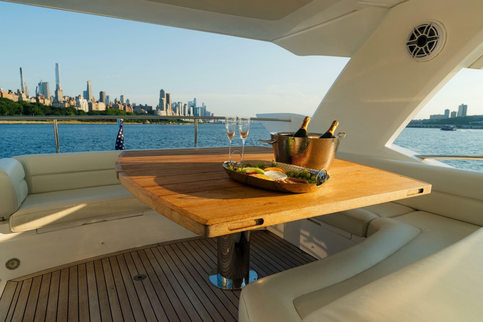 2016 Sunseeker Manhattan 65 - Photo 39