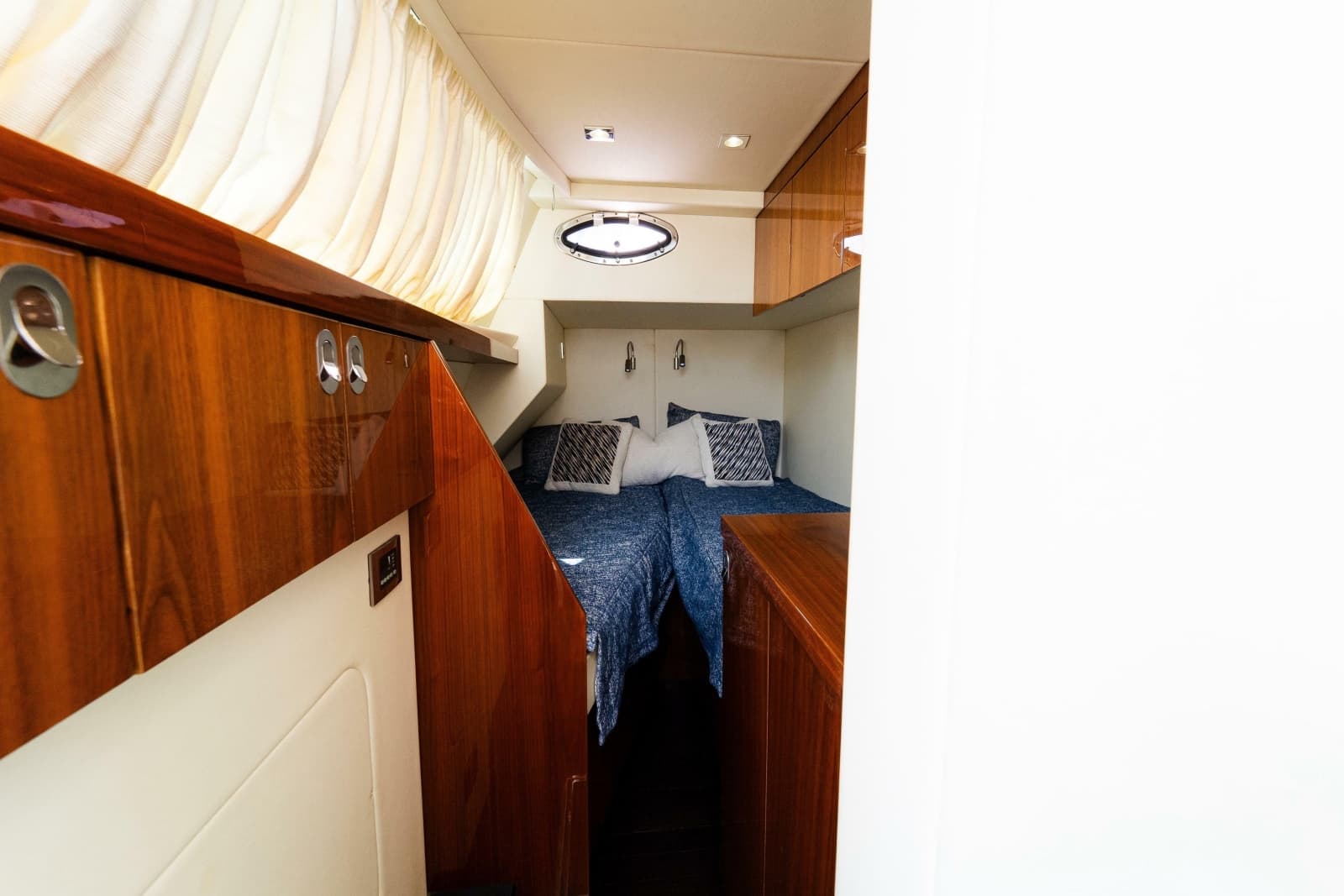 2016 Sunseeker Manhattan 65 - Photo 50