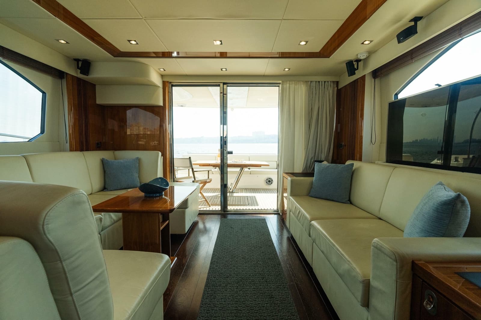 2016 Sunseeker Manhattan 65 - Photo 14