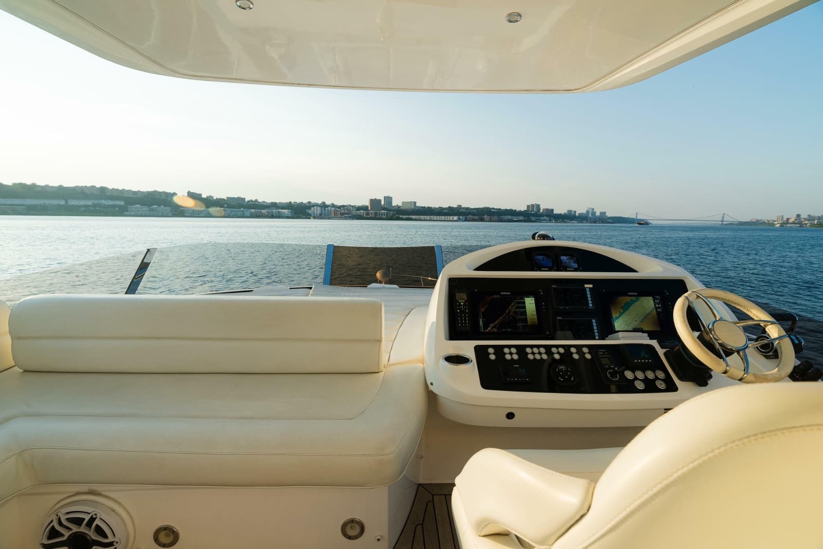 2016 Sunseeker Manhattan 65 - Photo 45