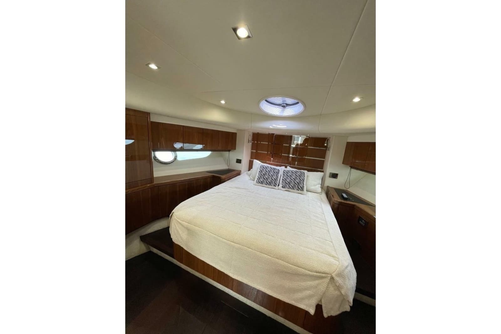 2016 Sunseeker Manhattan 65 - Photo 29