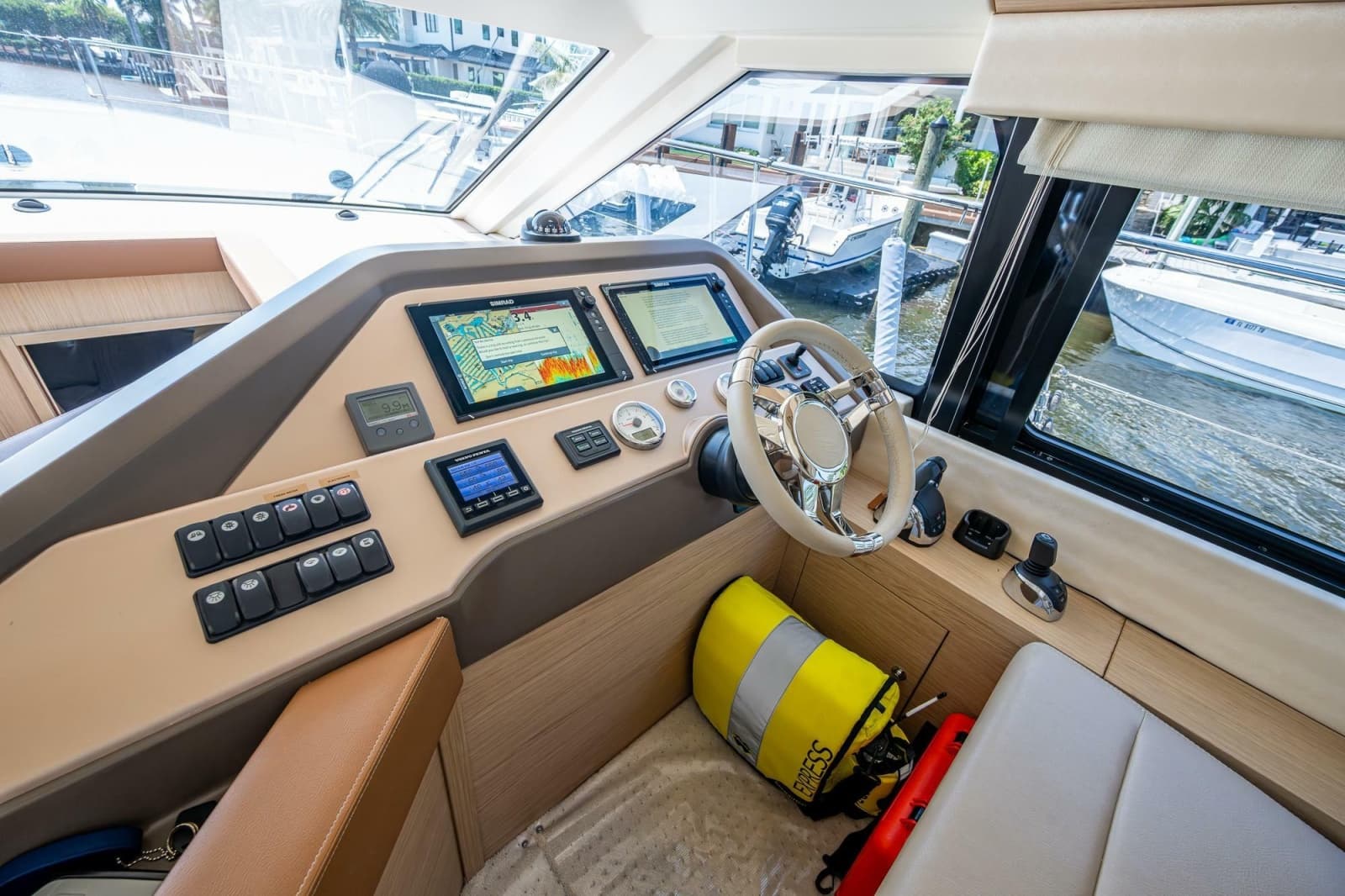 2015 Beneteau Monte Carlo 4 - Photo 49