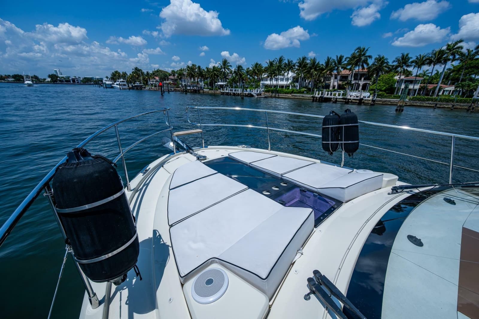 2015 Beneteau Monte Carlo 4 - Photo 15