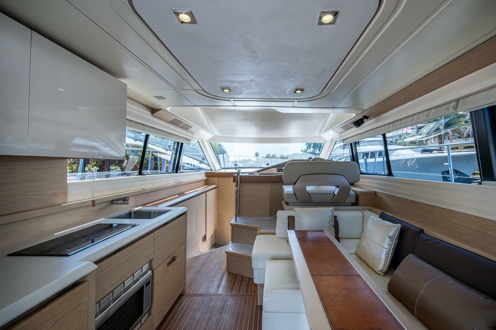 2015 Beneteau Monte Carlo 4 - Photo 45