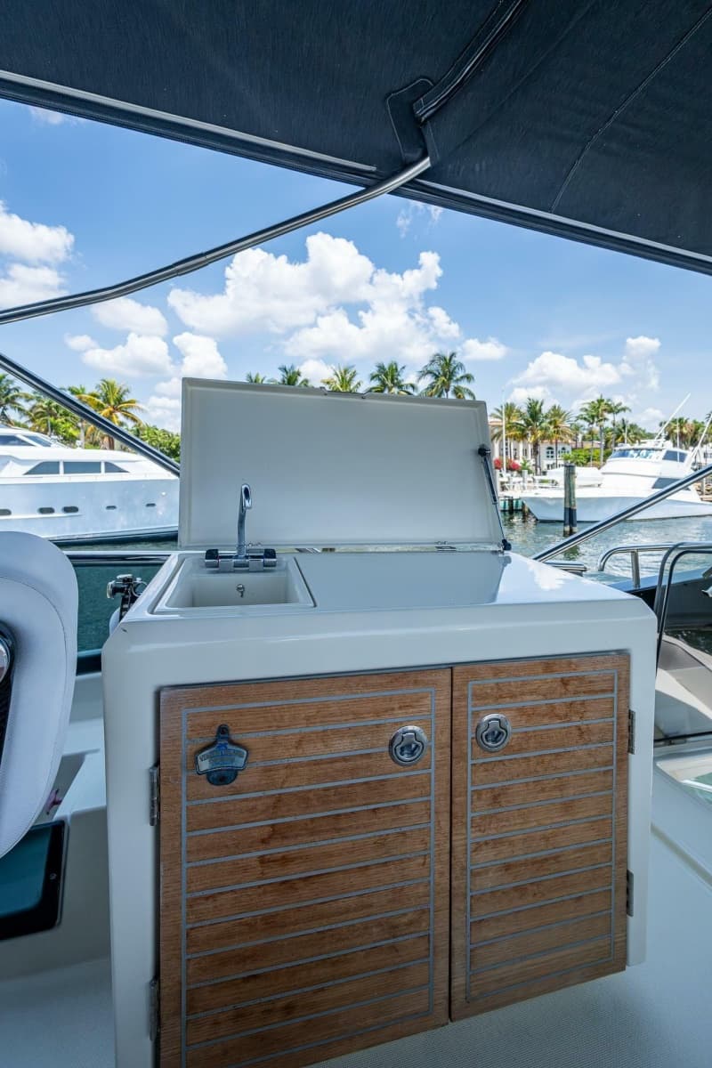 2015 Beneteau Monte Carlo 4 - Photo 29