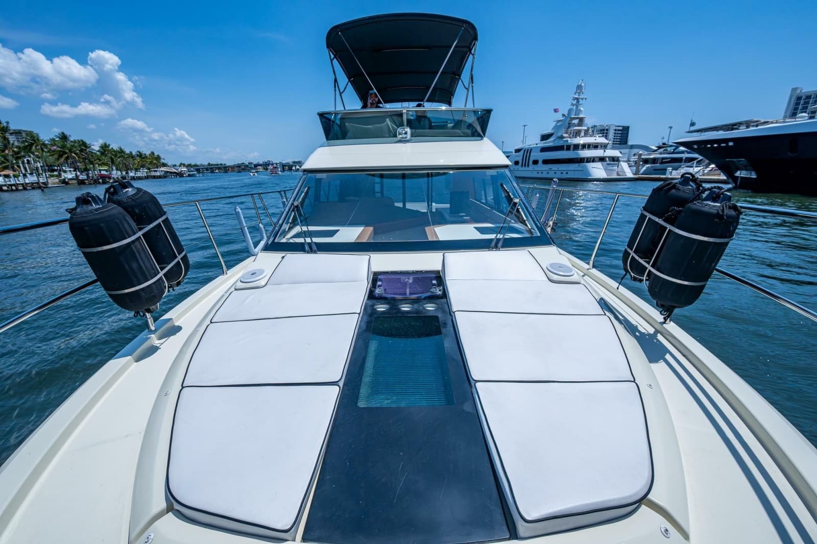 2015 Beneteau Monte Carlo 4 - Photo 14