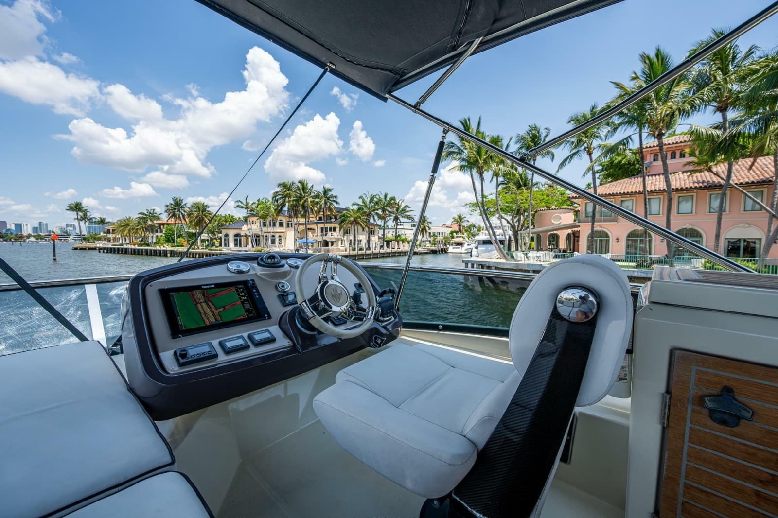 2015 Beneteau Monte Carlo 4 - Photo 31