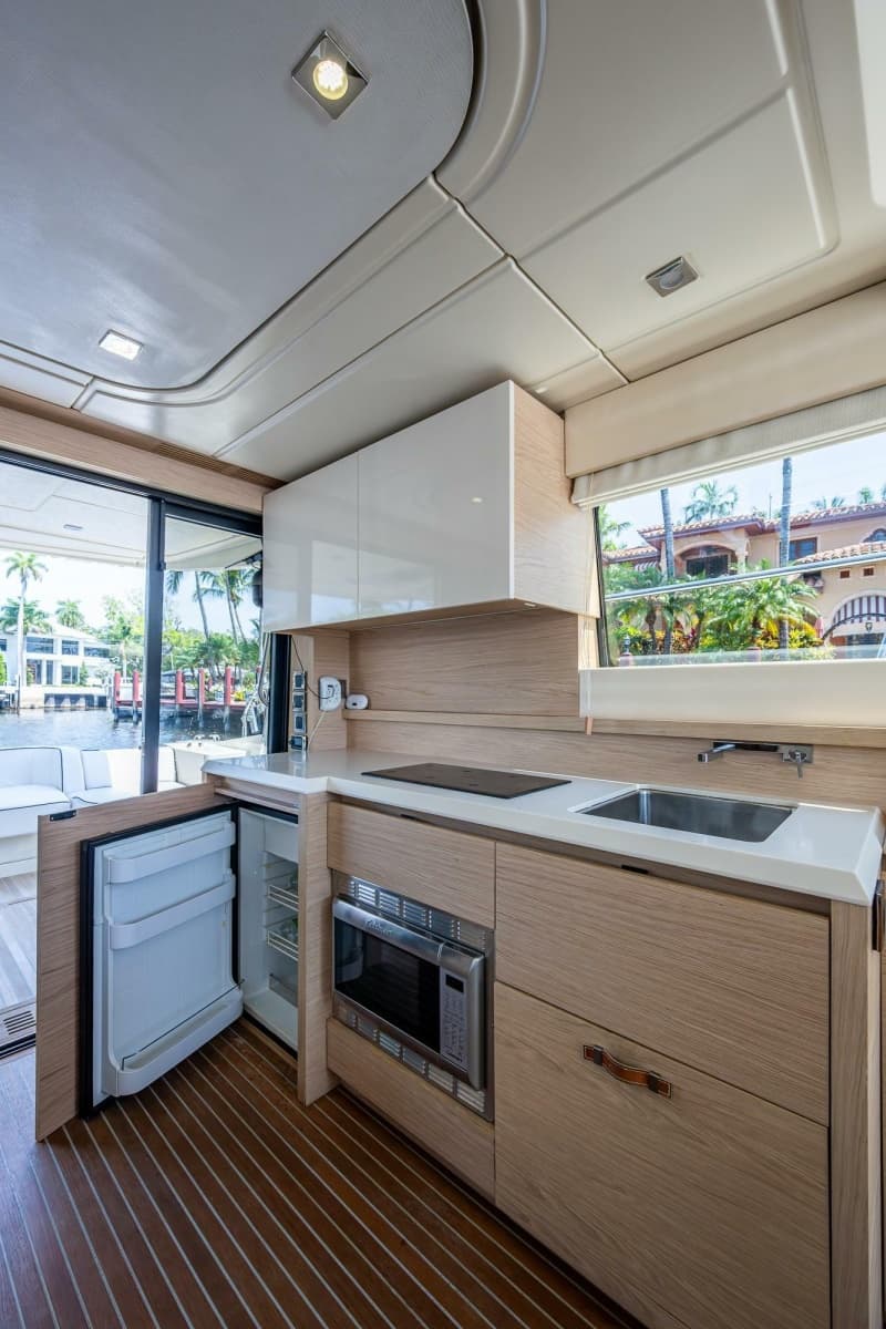 2015 Beneteau Monte Carlo 4 - Photo 47