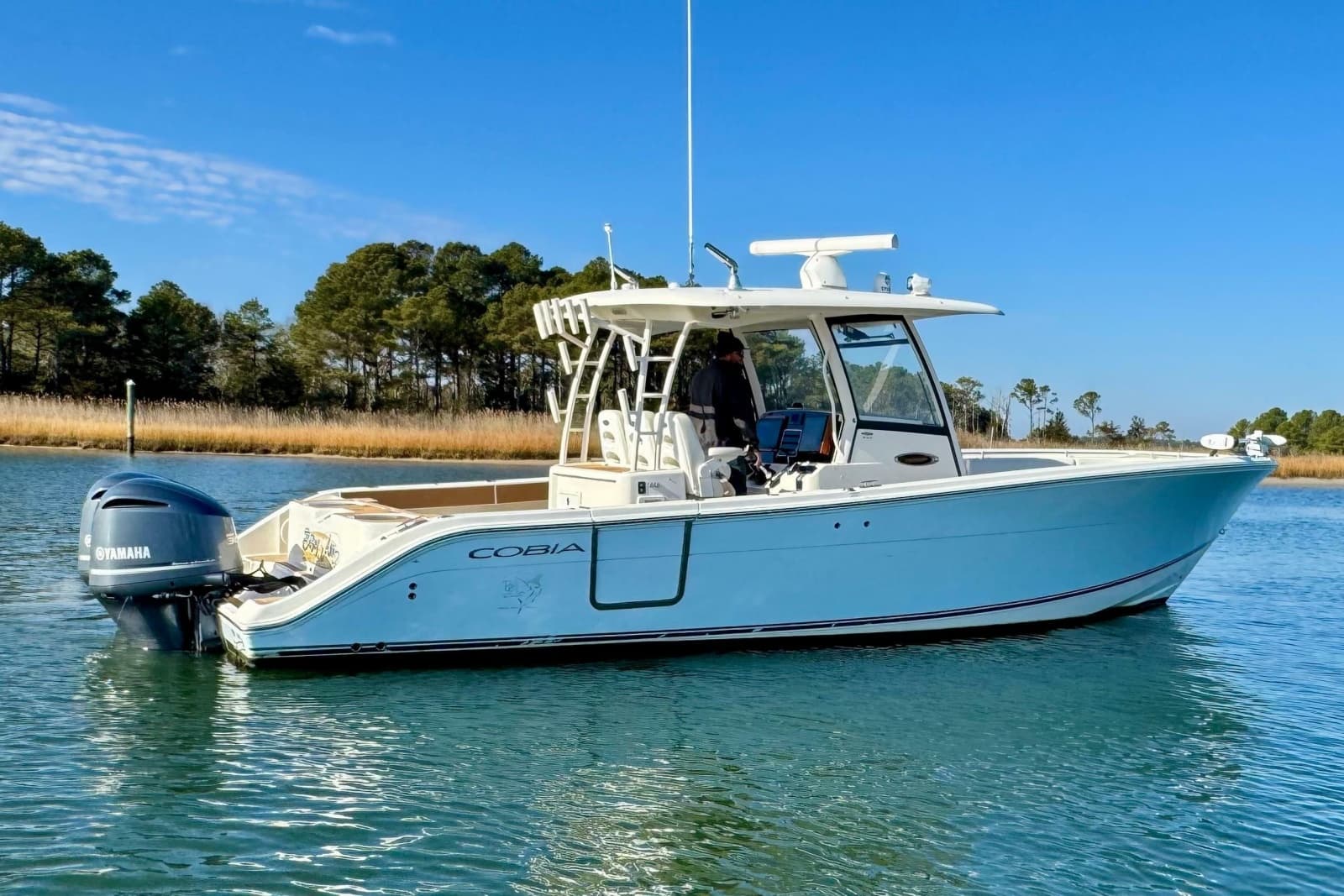2015 Cobia 344 Center Console - Photo 5