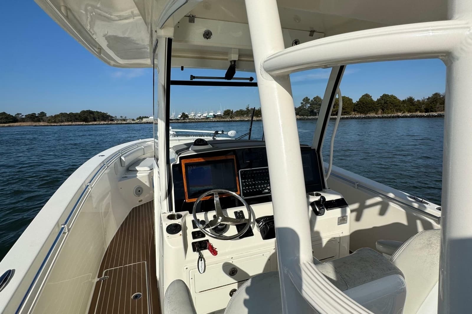 2015 Cobia 344 Center Console - Photo 15