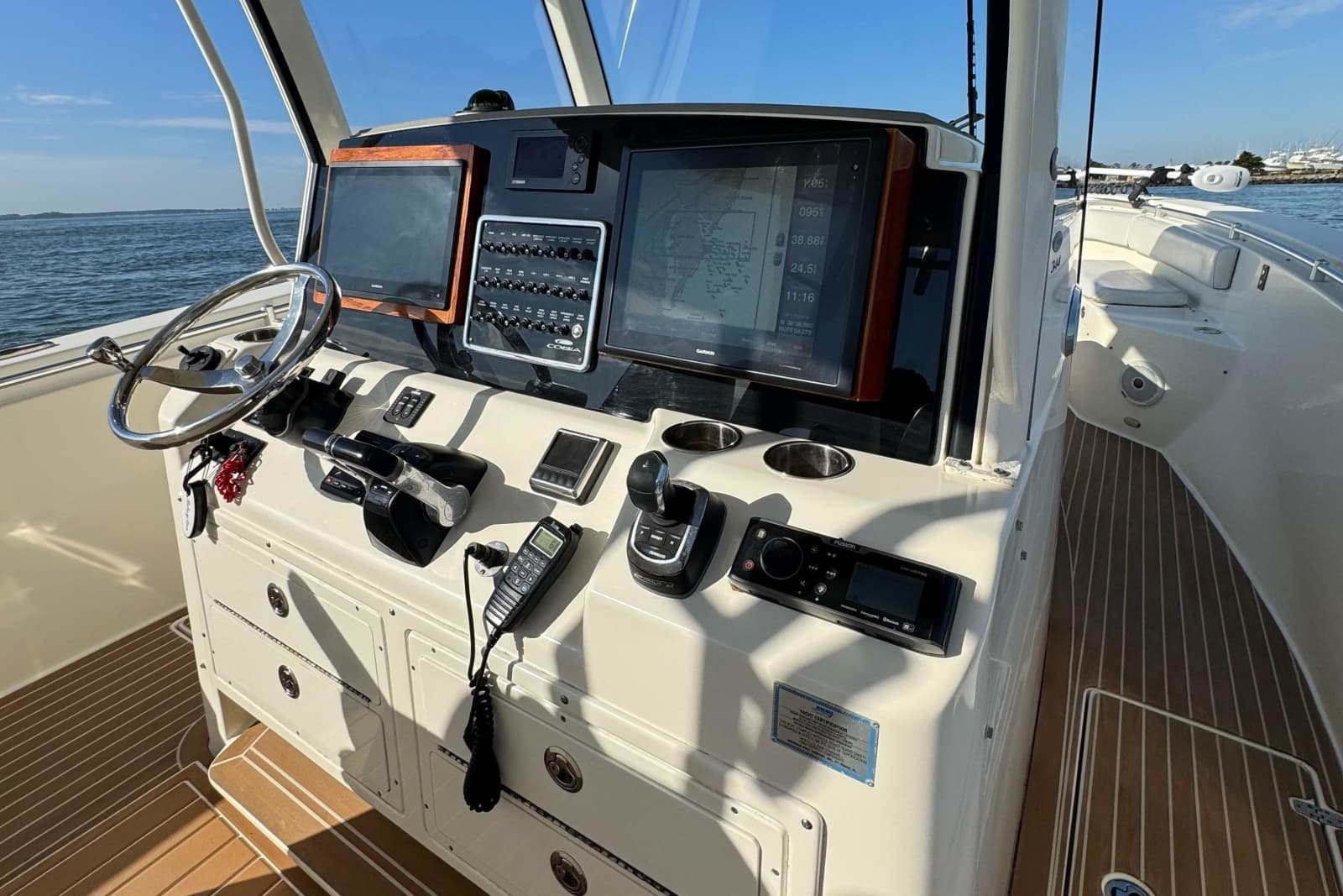 2015 Cobia 344 Center Console - Photo 19