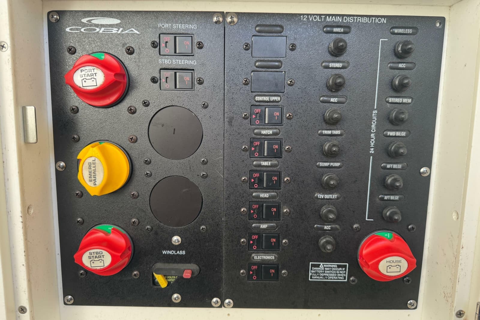 2015 Cobia 344 Center Console - Photo 24