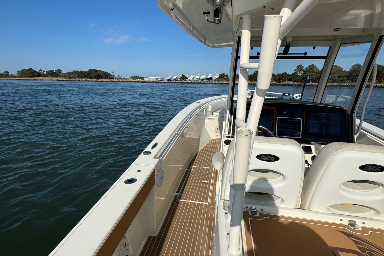 2015 Cobia 344 Center Console - Photo 11