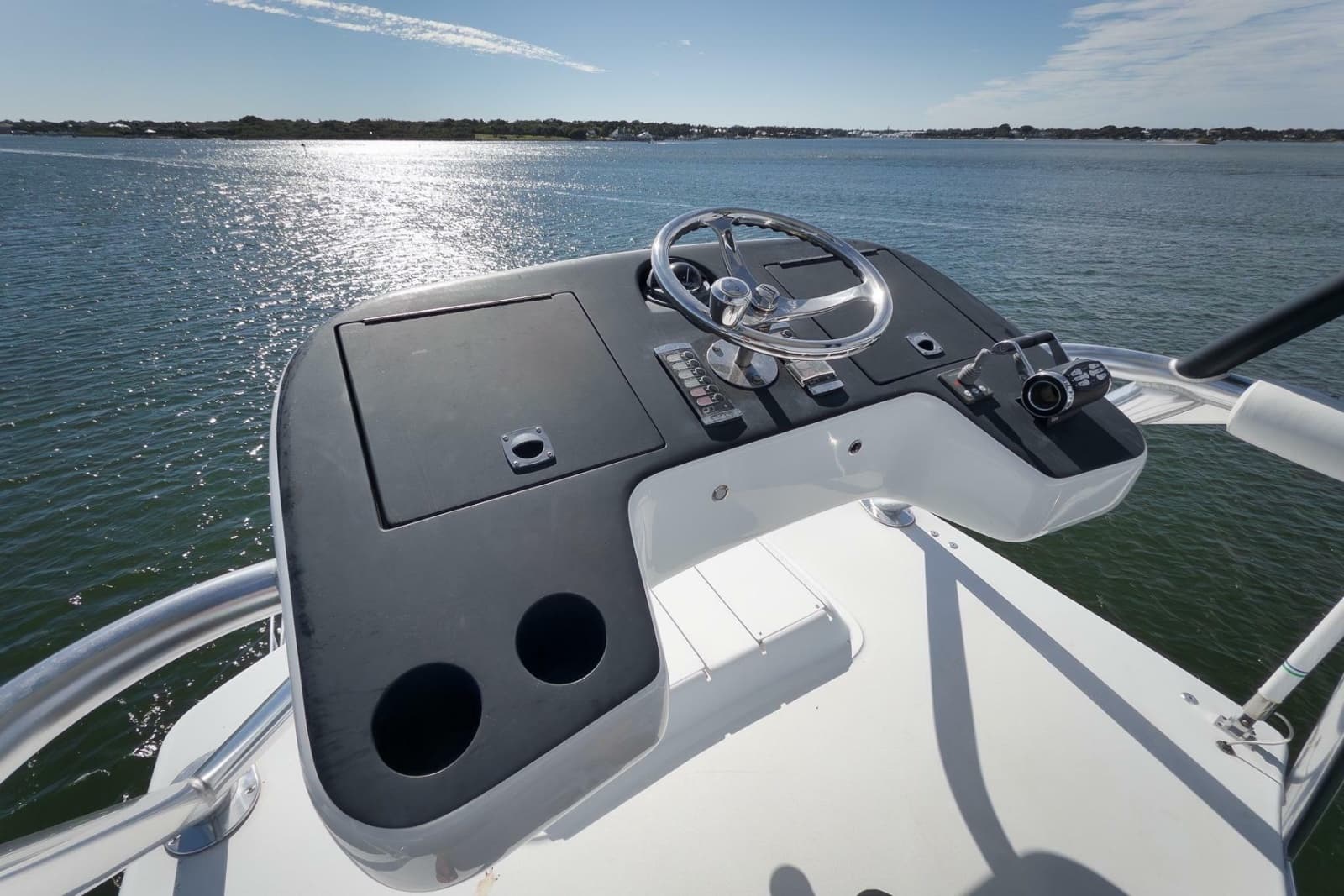 2015 Hatteras GT70 - Photo 79