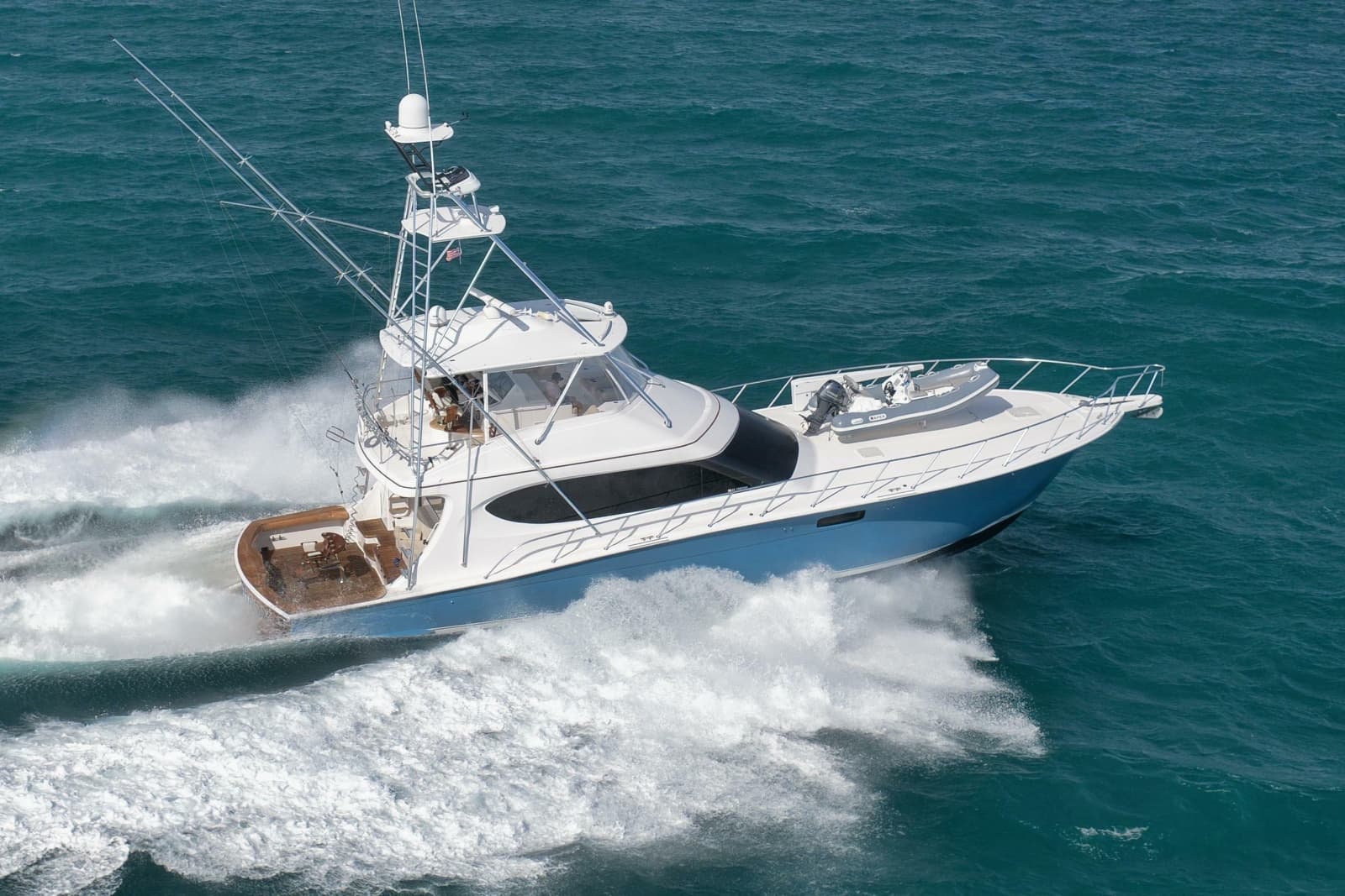 2015 Hatteras GT70 - Photo 4