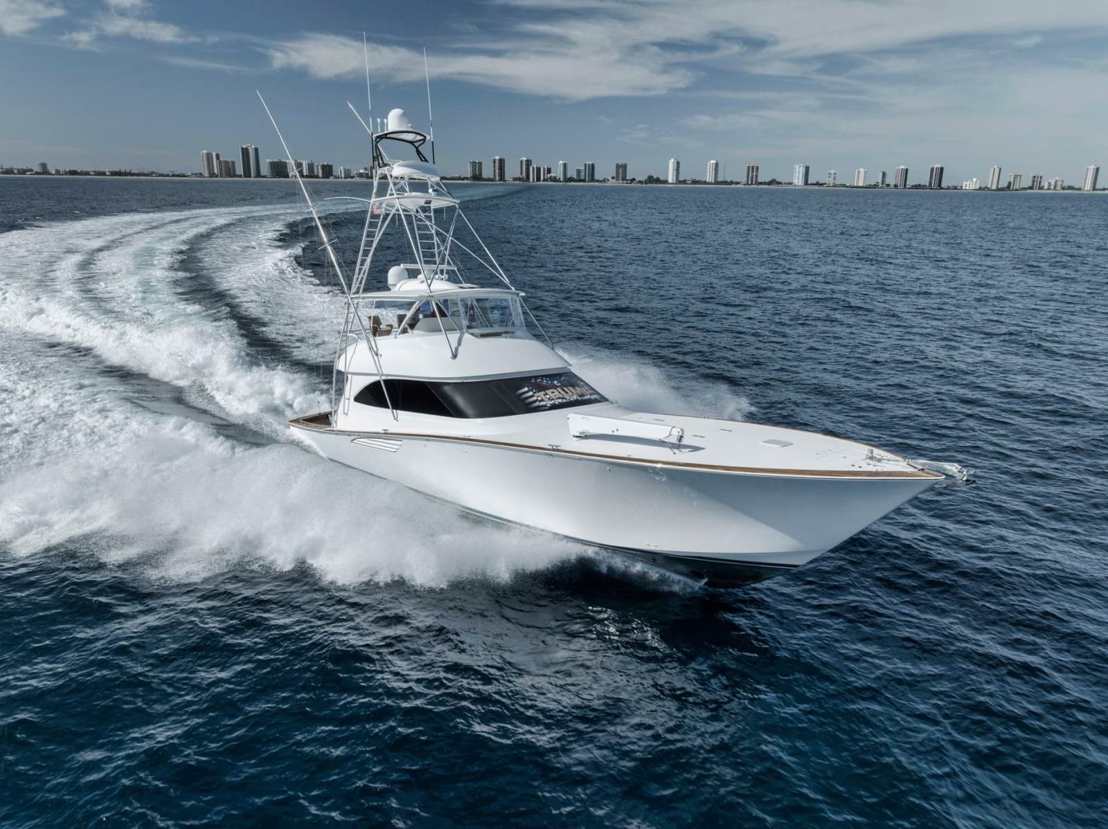 2015 Viking 70 Convertible - Photo 6