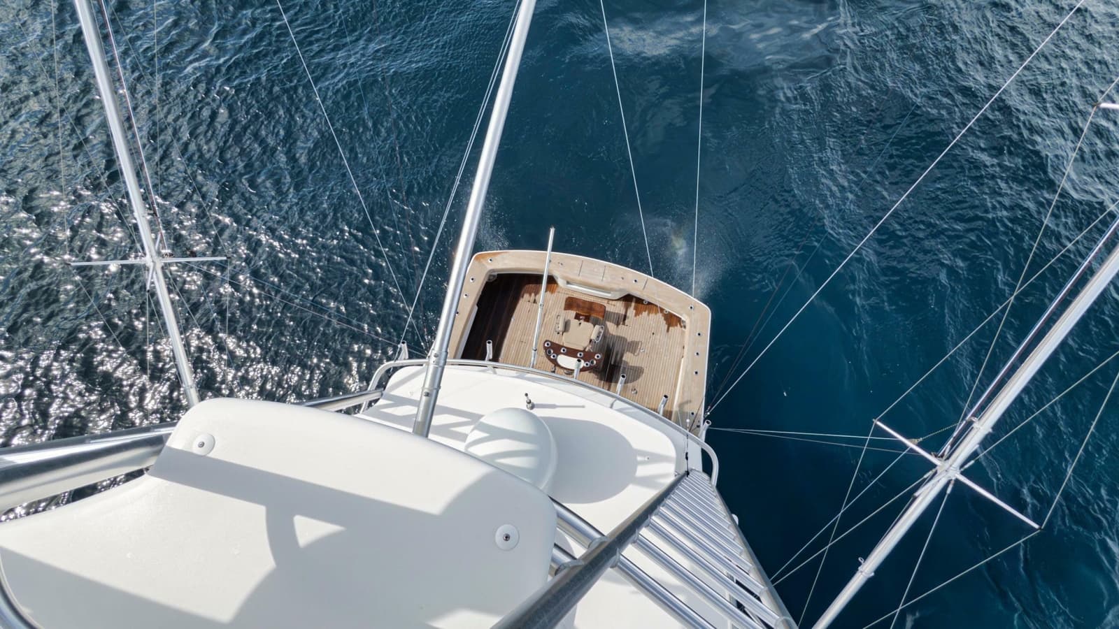 2015 Viking 70 Convertible - Photo 69