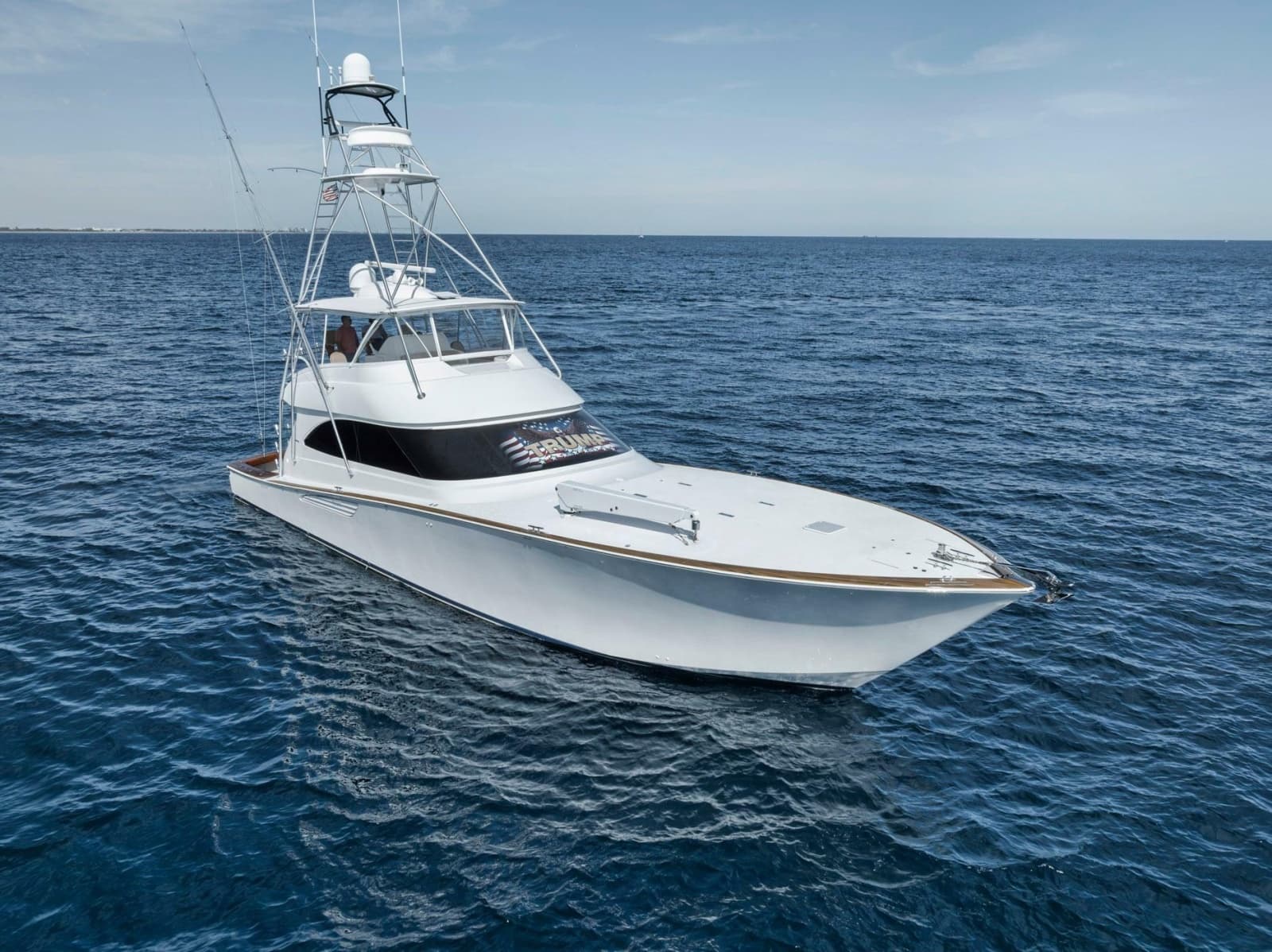 2015 Viking 70 Convertible - Photo 15