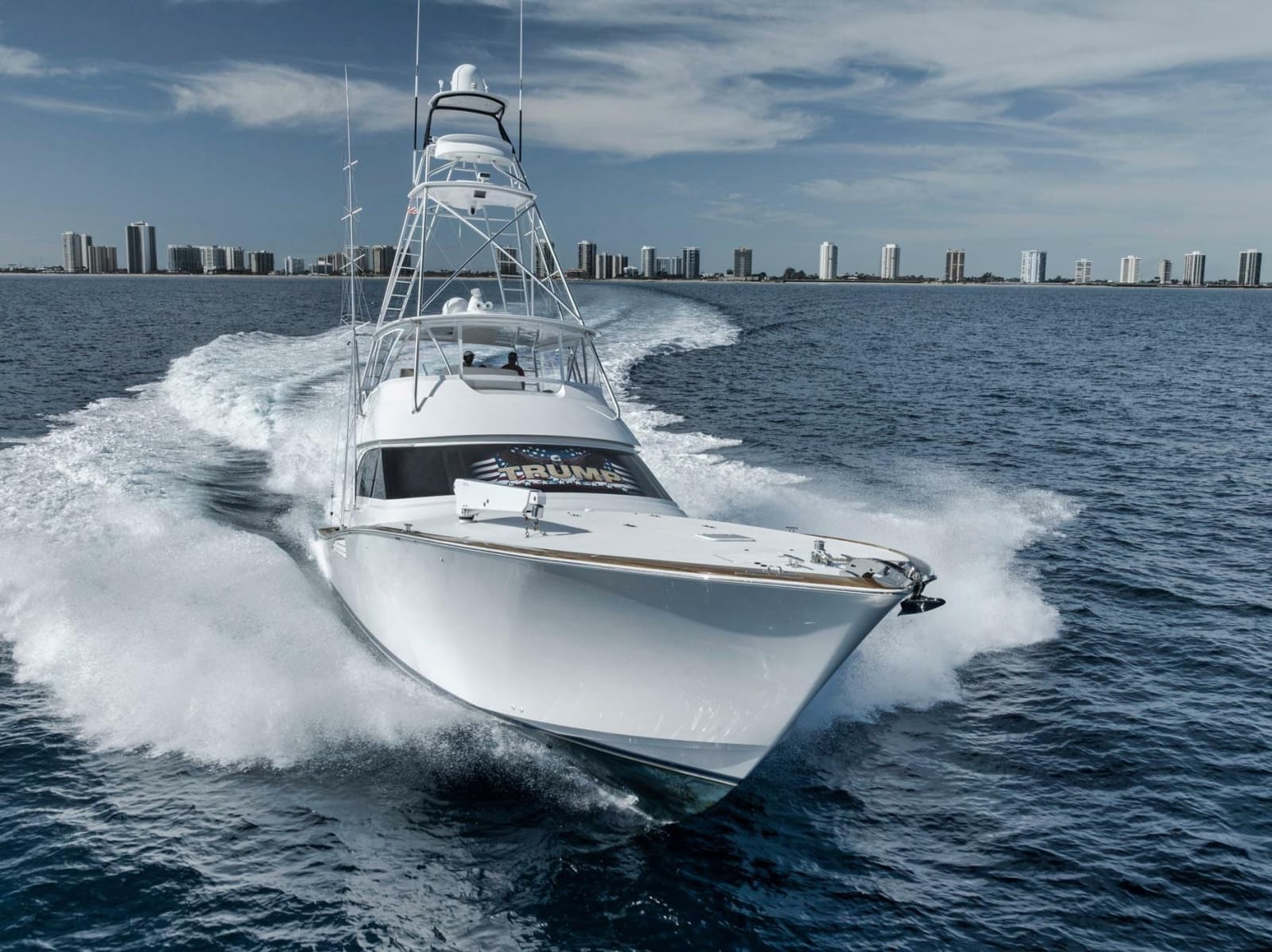 2015 Viking 70 Convertible - Photo 7