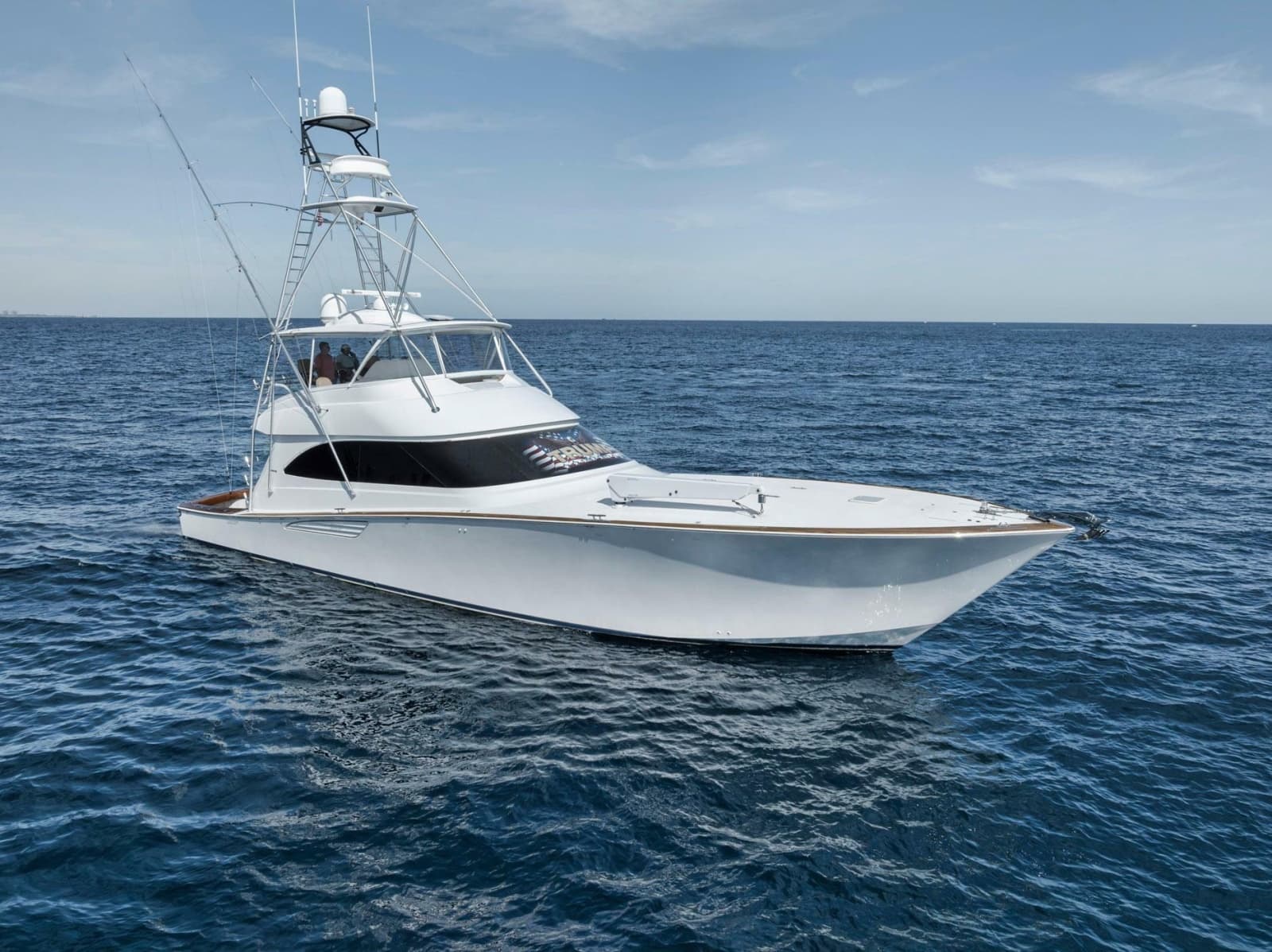 2015 Viking 70 Convertible - Photo 14