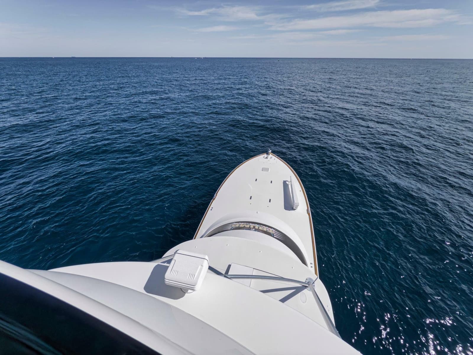 2015 Viking 70 Convertible - Photo 76