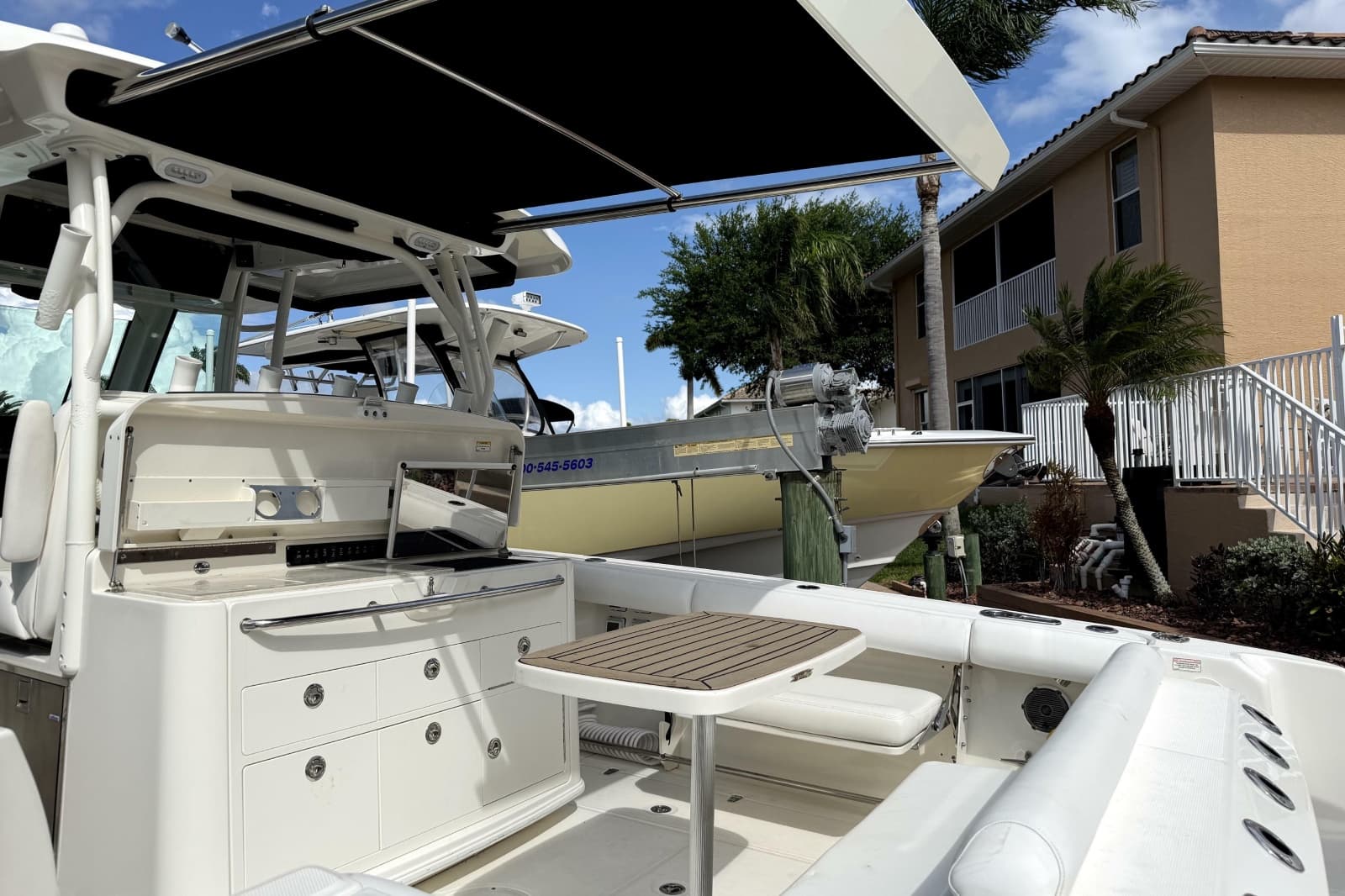 2014 Boston Whaler 350 Outrage - Photo 61