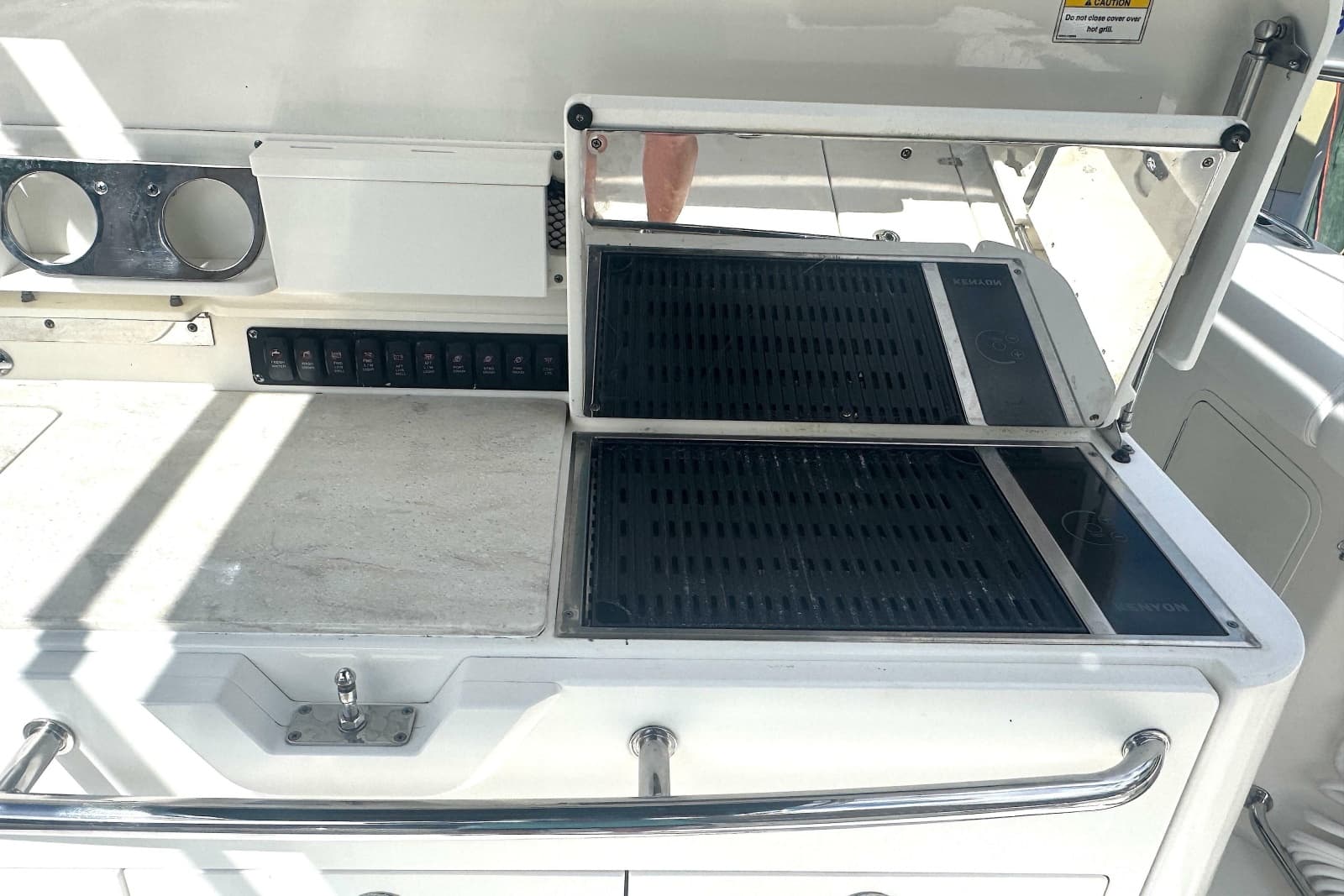 2014 Boston Whaler 350 Outrage - Photo 25