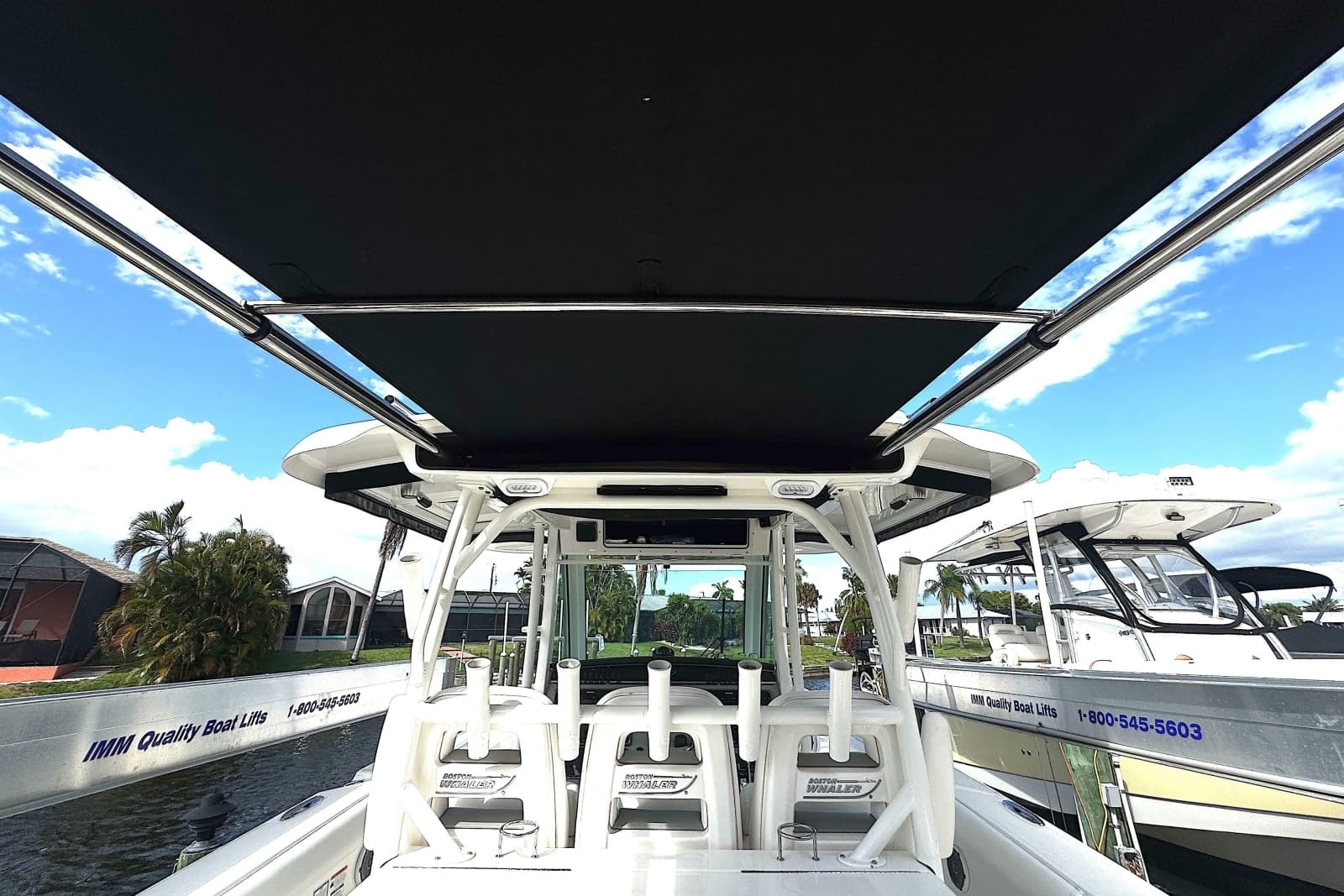 2014 Boston Whaler 350 Outrage - Photo 44