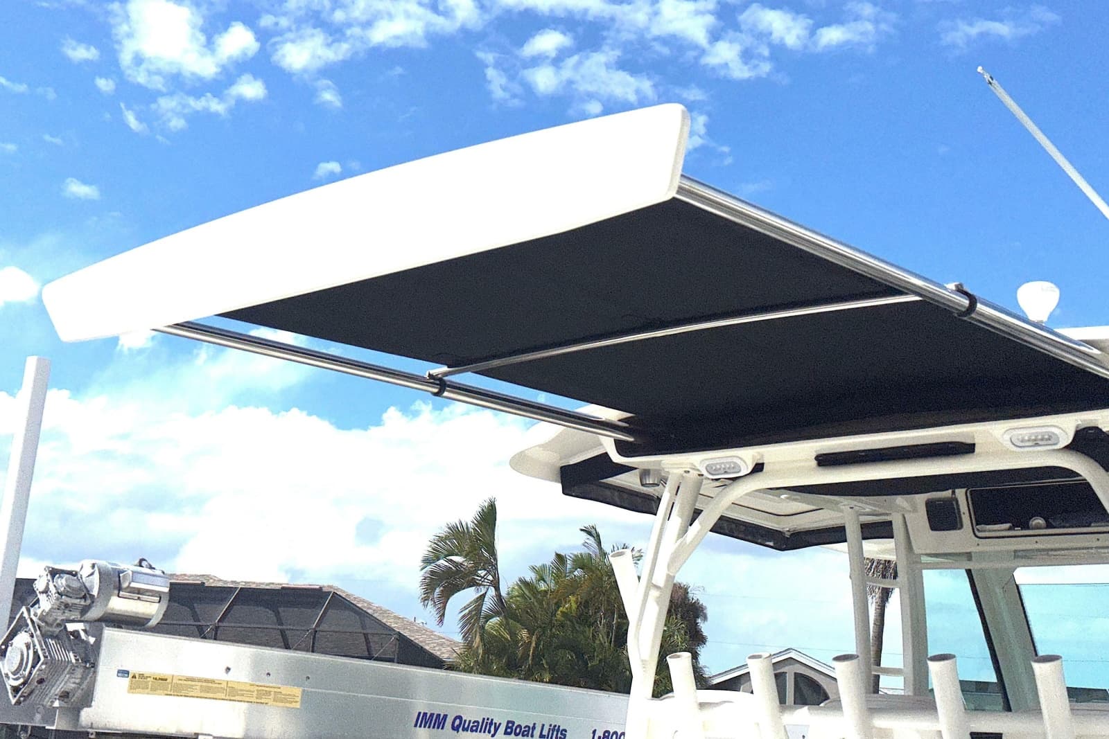 2014 Boston Whaler 350 Outrage - Photo 45