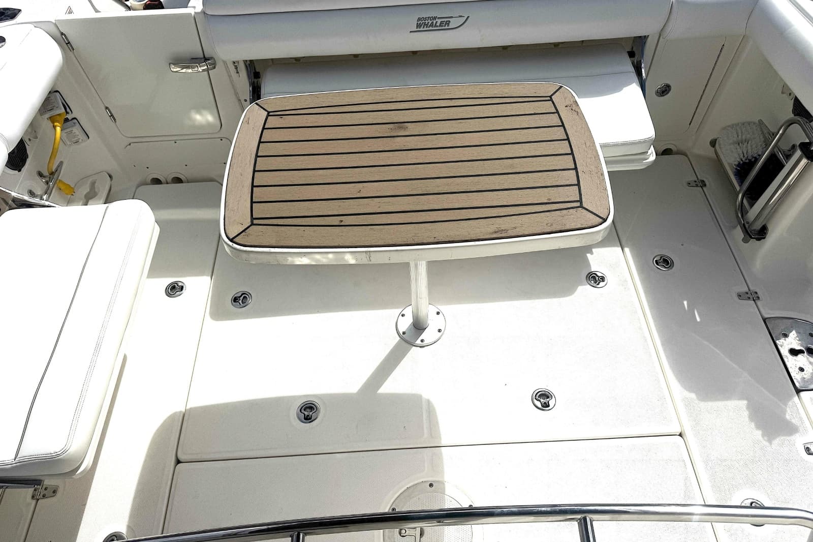 2014 Boston Whaler 350 Outrage - Photo 42