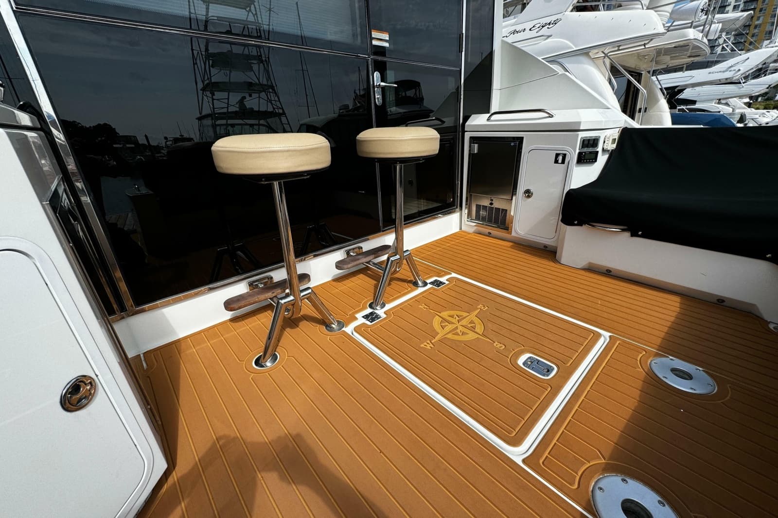 2014 Cruisers Yachts 45 Cantius - Photo 7