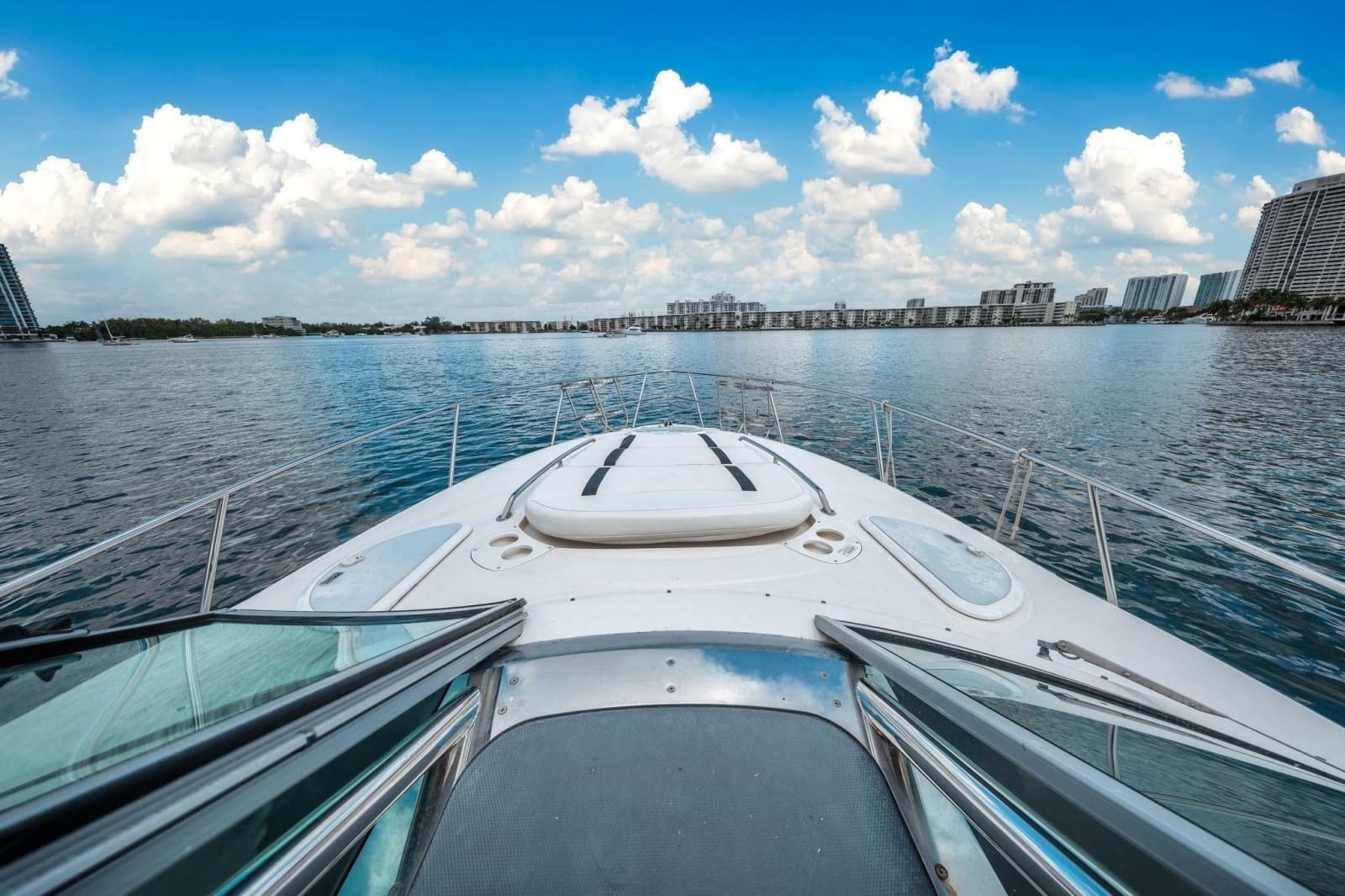 2014 Monterey 320 Sport Yacht - Photo 26