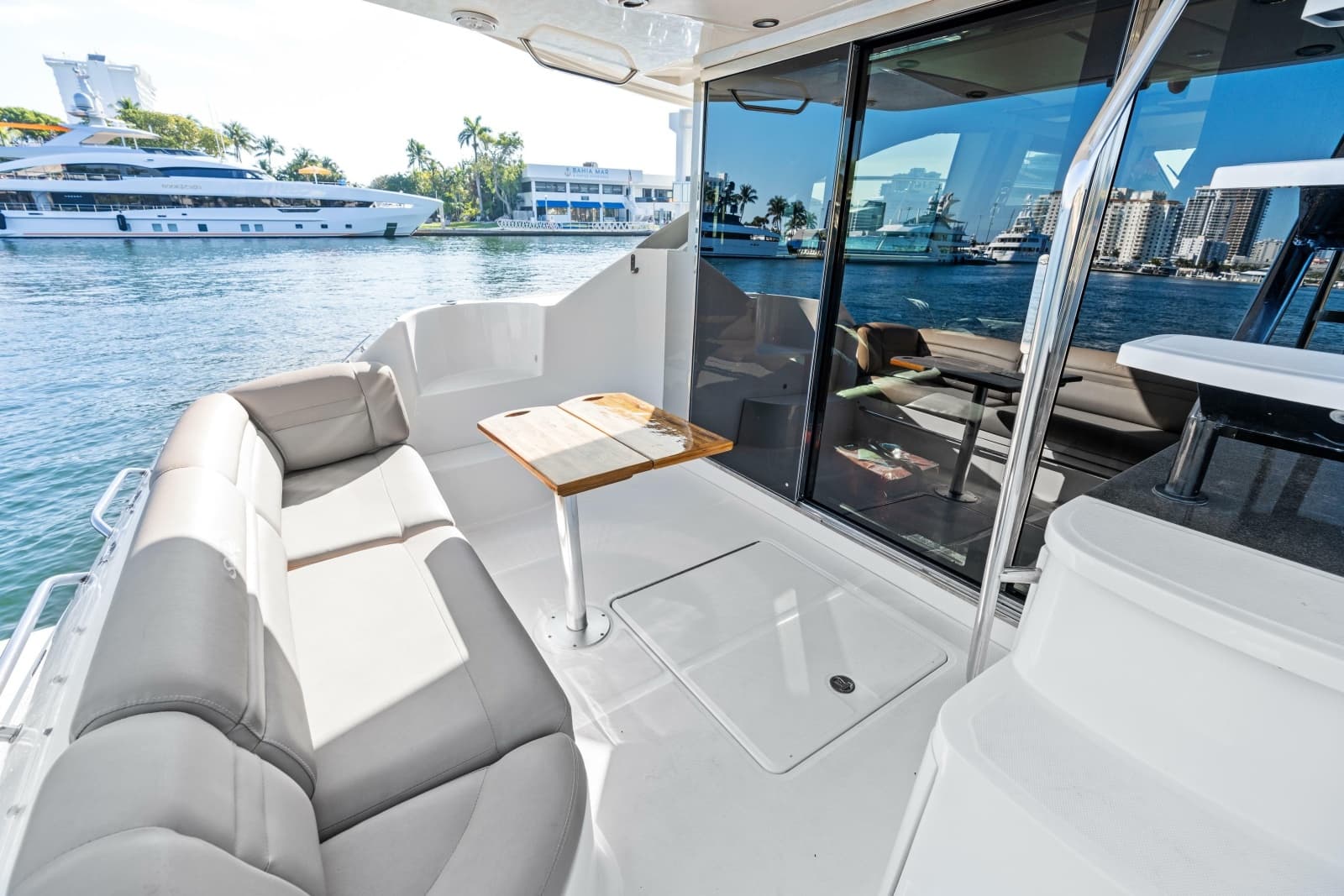 2014 Sea Ray 510 Fly - Photo 18