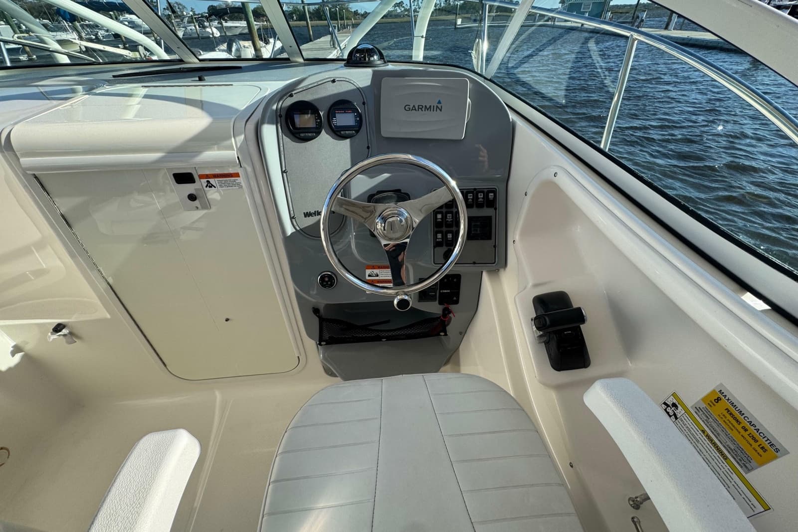 2014 Wellcraft 252 Coastal - Photo 12