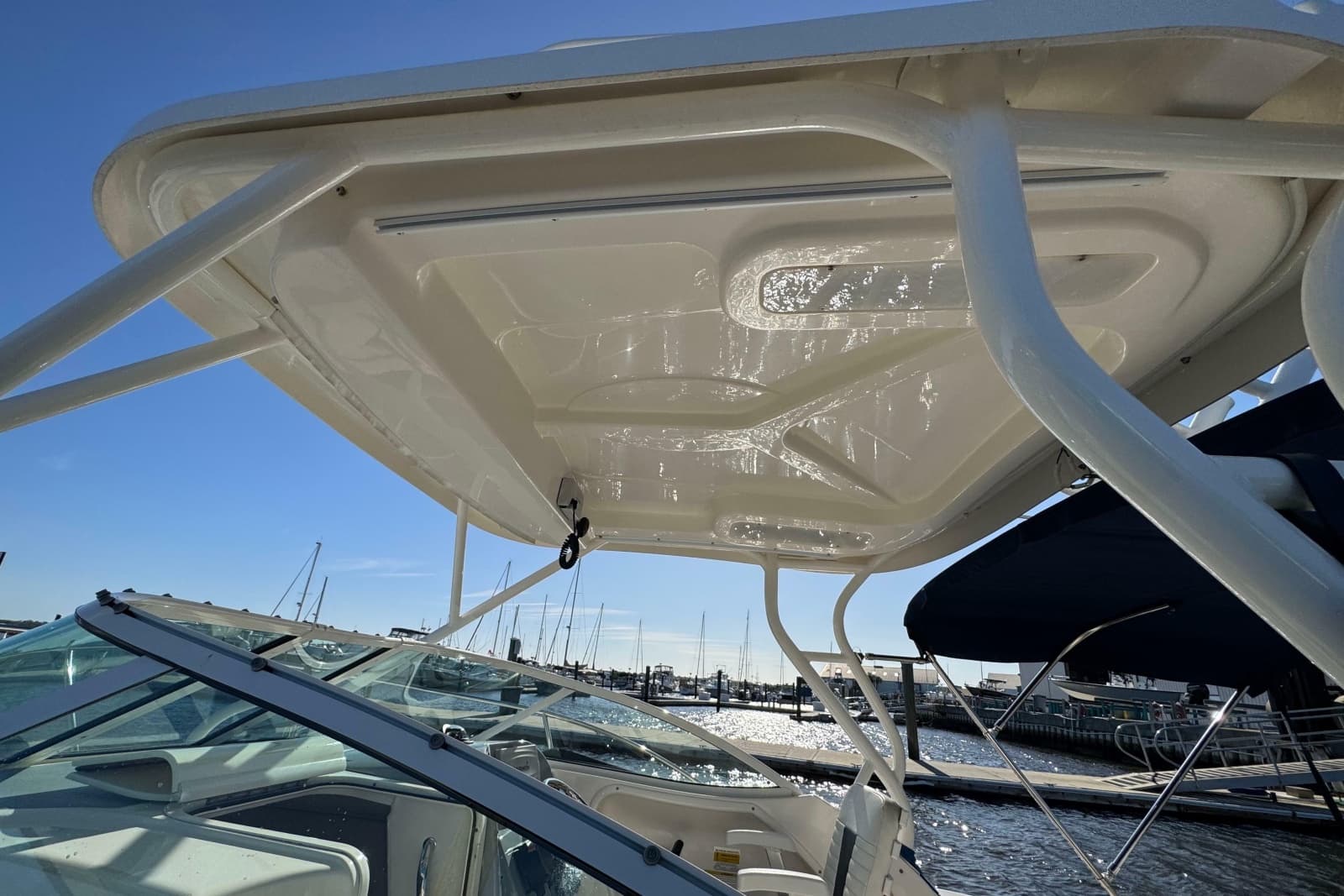 2014 Wellcraft 252 Coastal - Photo 10