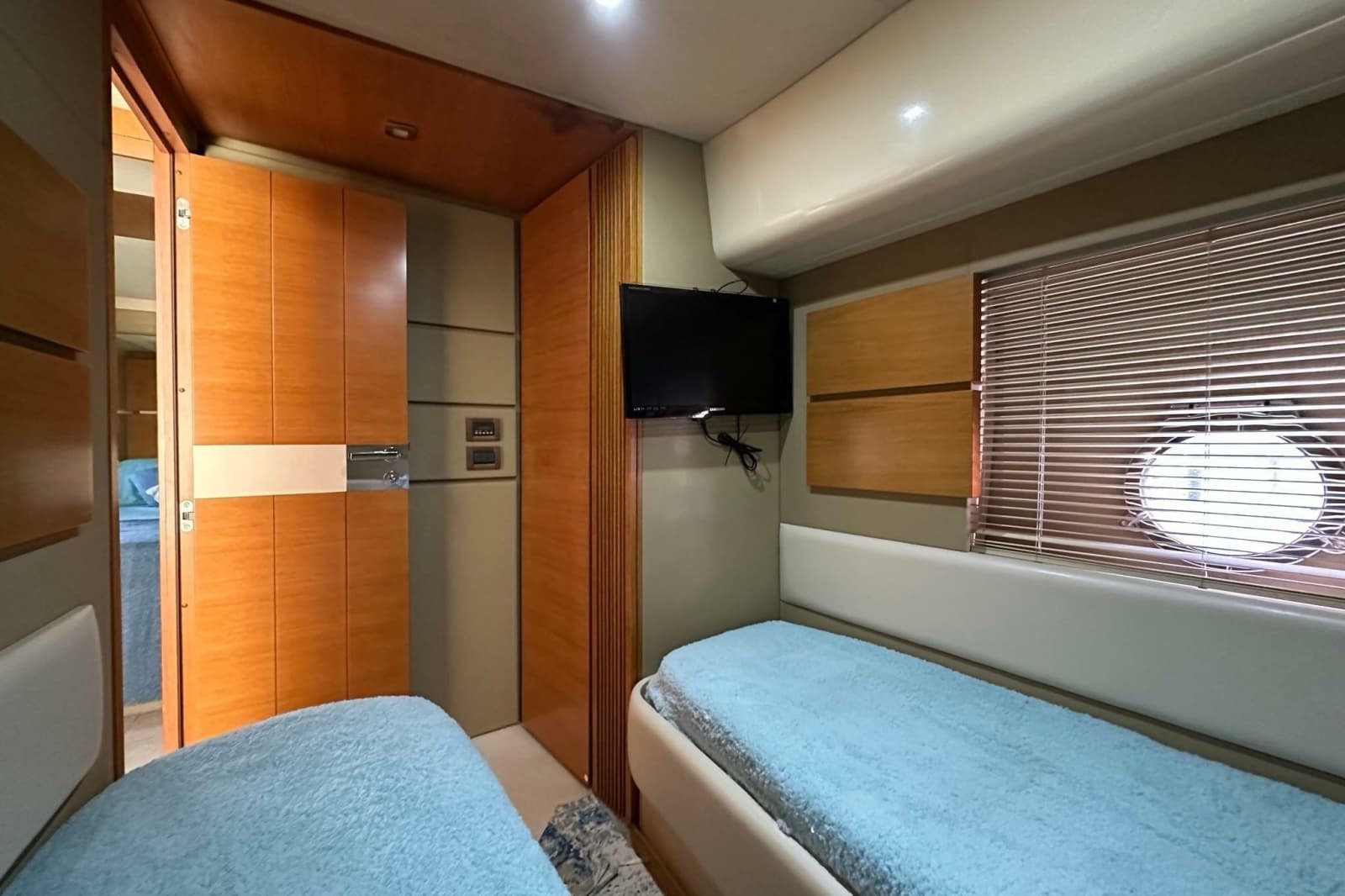 2013 Azimut Fly 53 - Photo 84