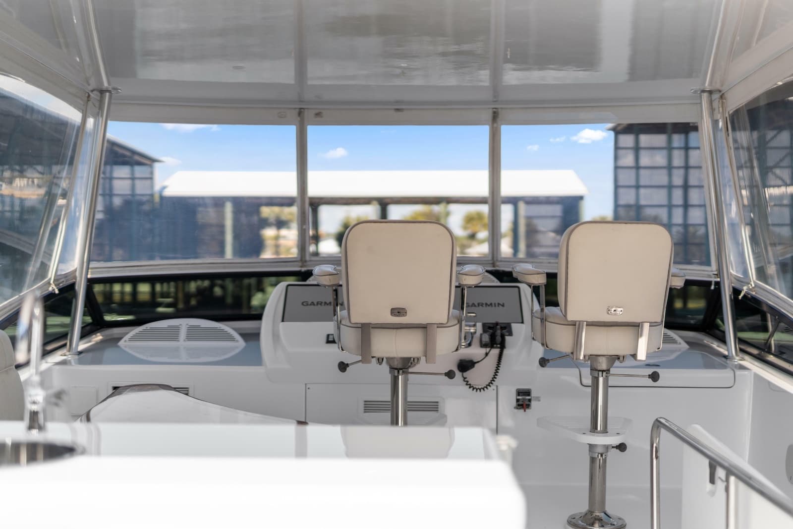 2013 Hatteras 60 Motor Yacht - Photo 54