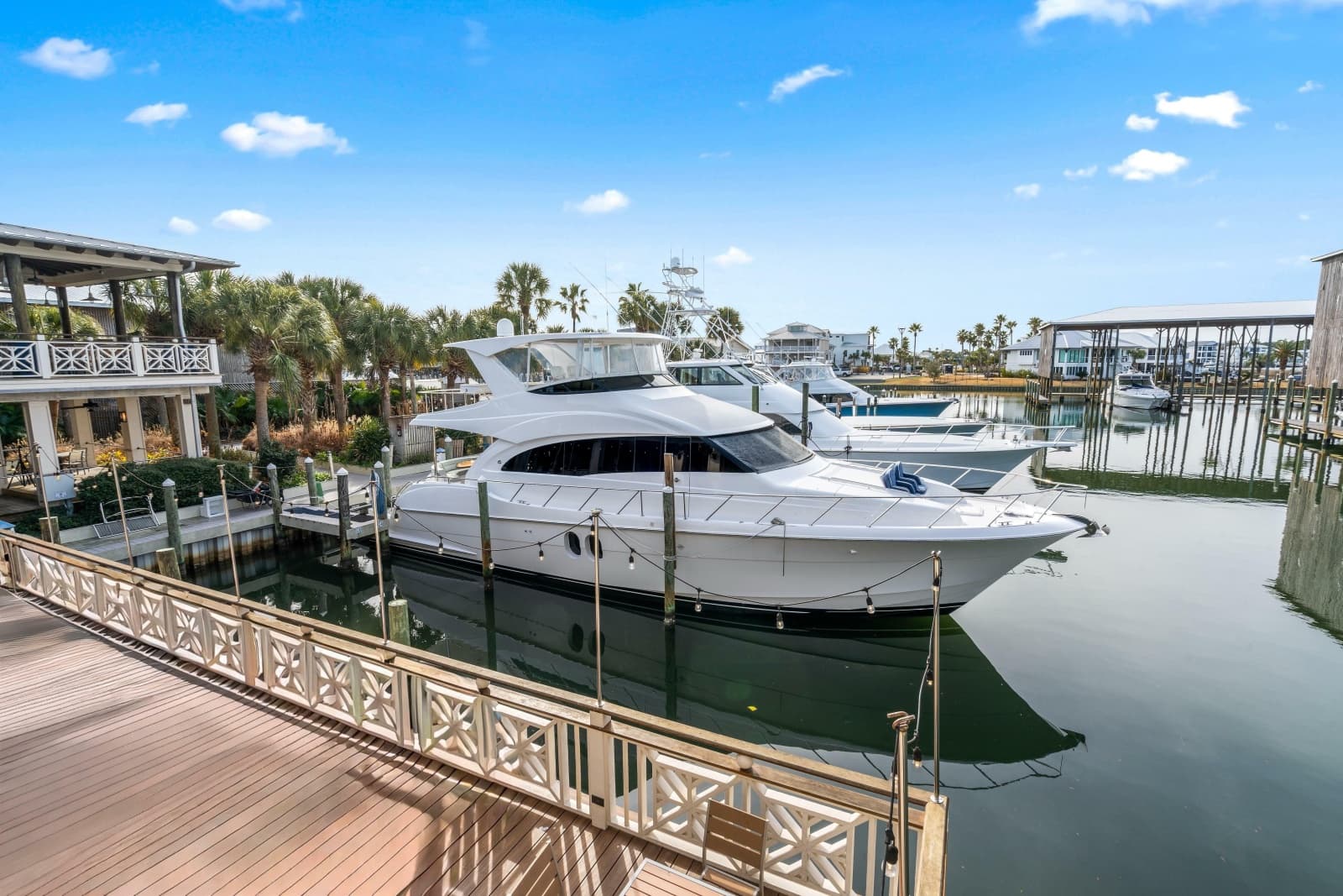 2013 Hatteras 60 Motor Yacht - Photo 76