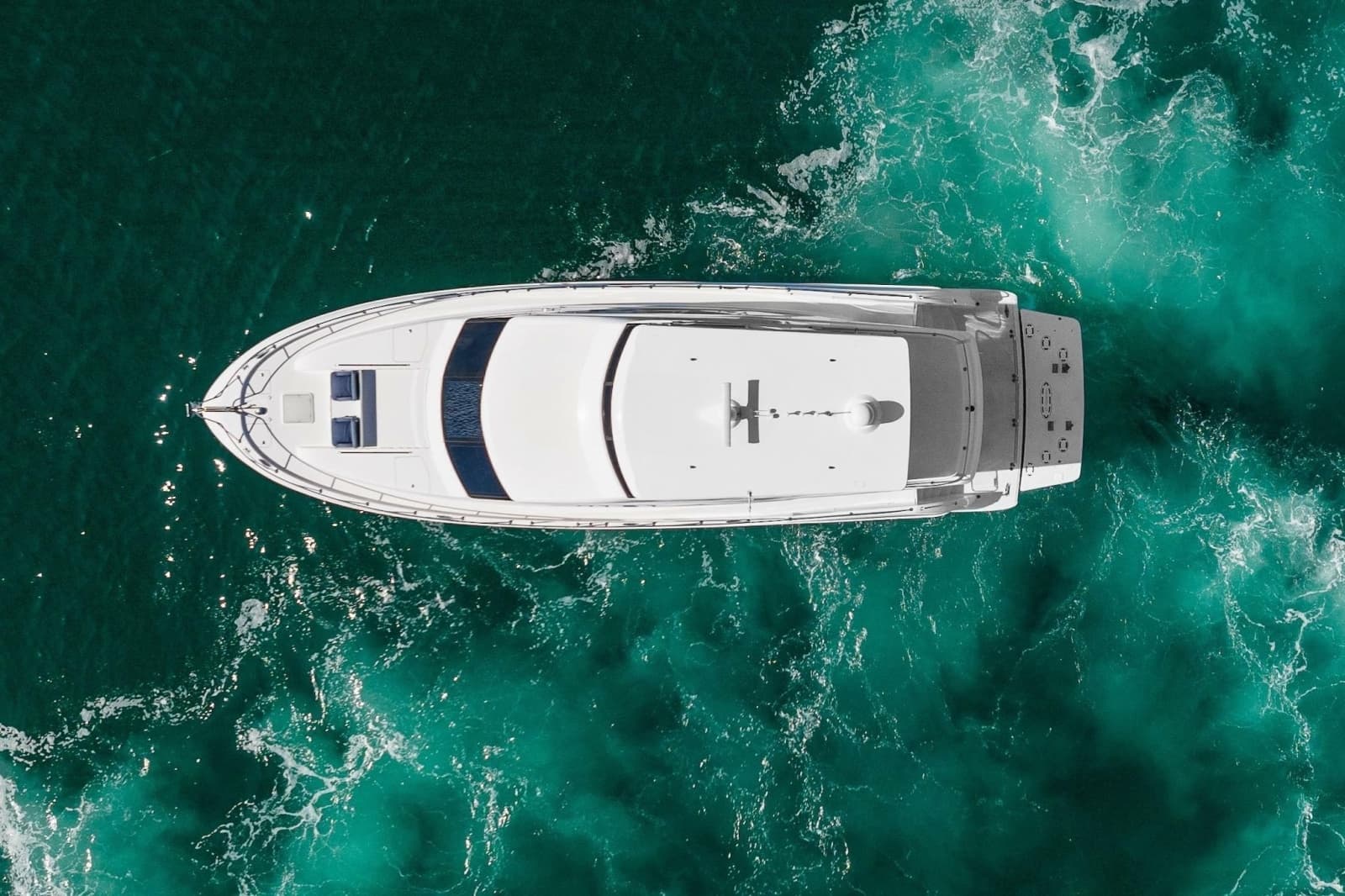 2013 Hatteras 60 Motor Yacht - Photo 7