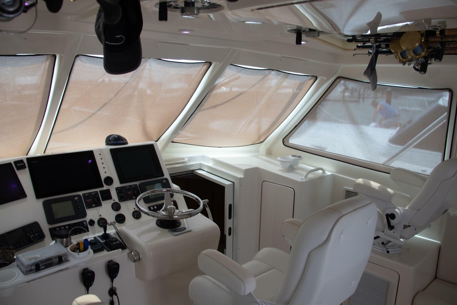 2013 Henriques 42 Express Hardtop - Photo 18
